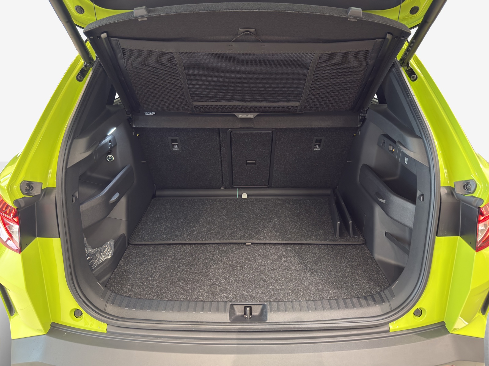 SKODA Elroq RS 4x4-image-12