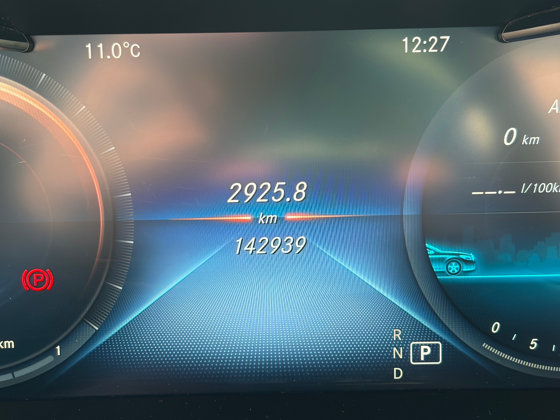 MERCEDES-BENZ C 300 AMG Line 9G-Tronic-image-17