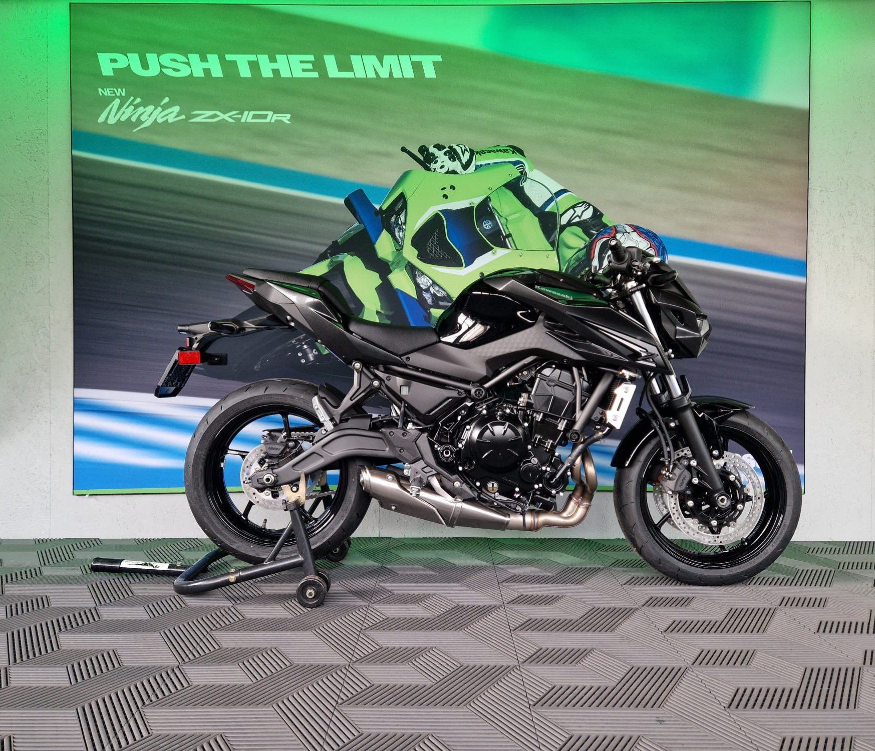 KAWASAKI Kawasaki Z650S 35KW An Lager-image-2