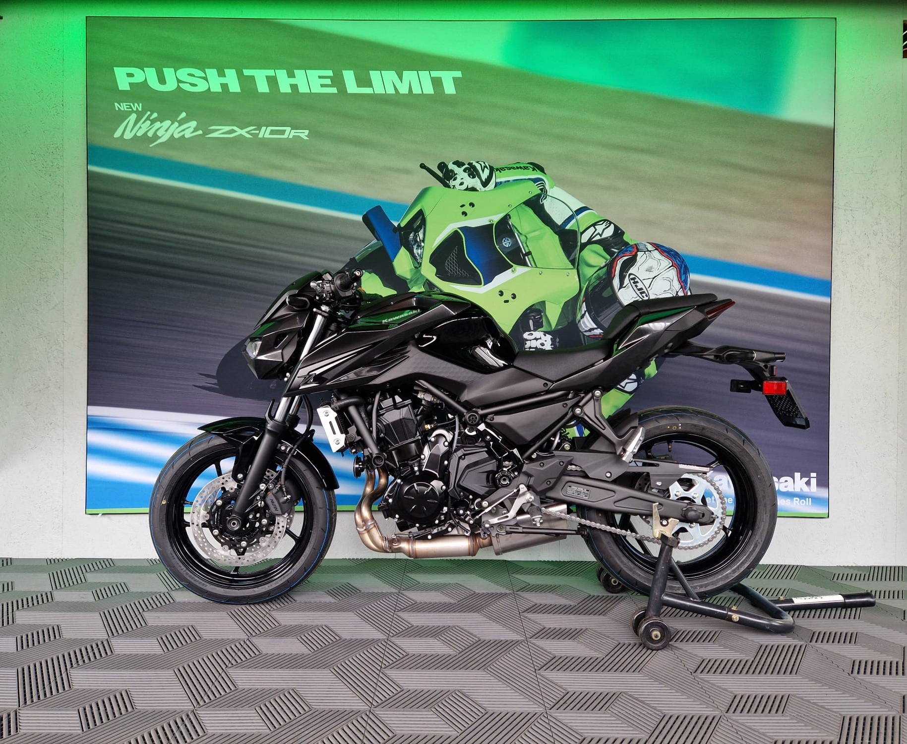 KAWASAKI Kawasaki Z650S 35KW An Lager-image-3