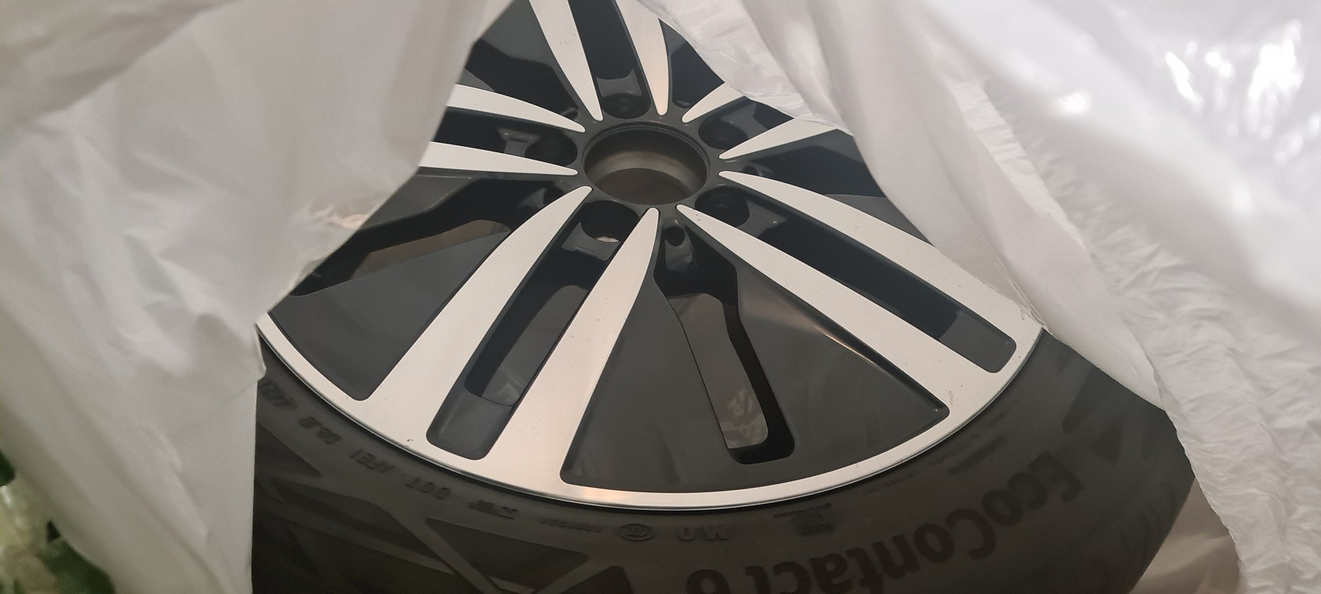 MERCEDES-BENZ A 200 7G-DCT-image-12