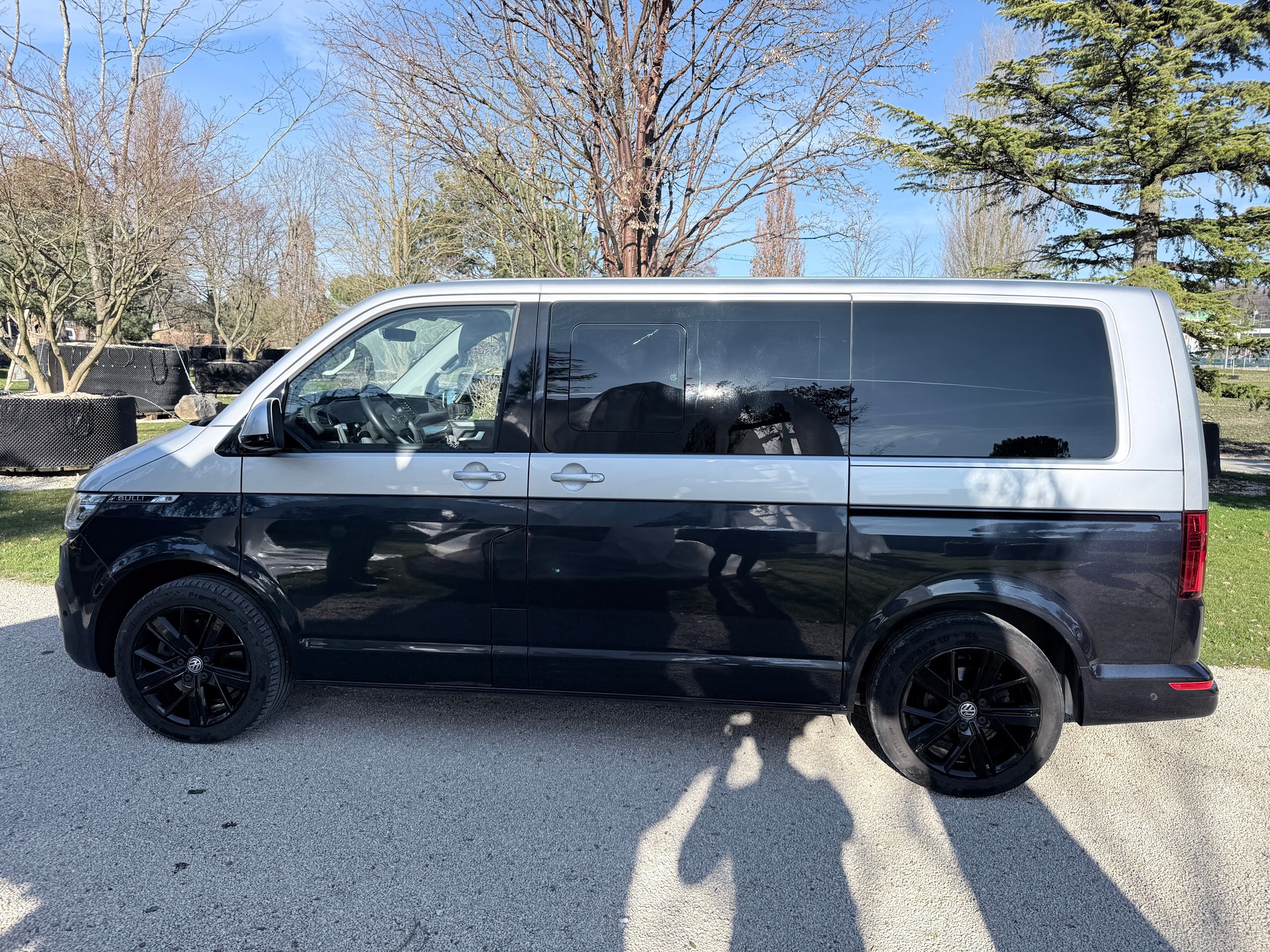 VW T6.1 Multivan 2.0 Bi-TDI Highline Liberty 4Mot. DSG-image-1