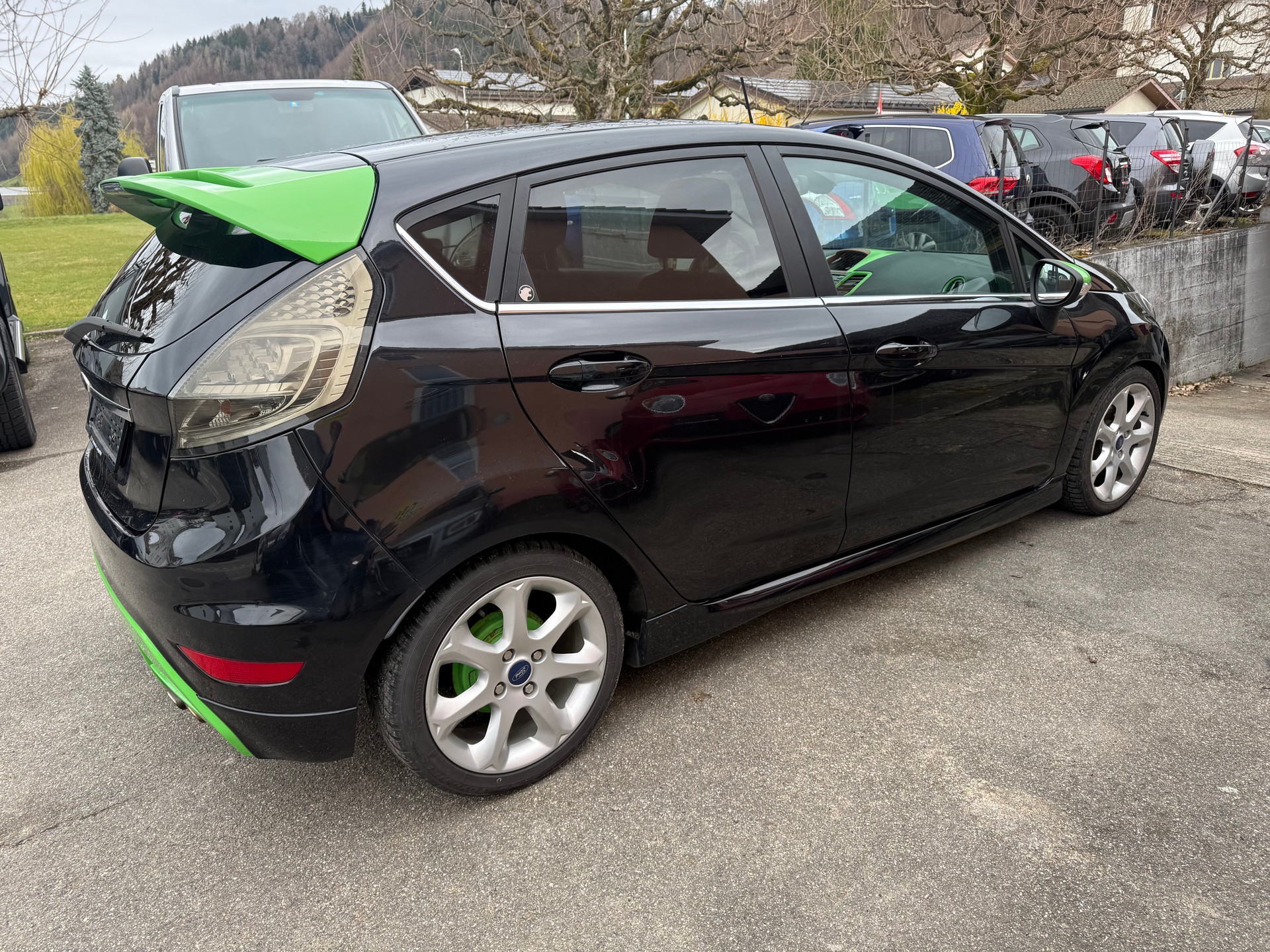 FORD Fiesta 1.6 16V Titanium-image-3