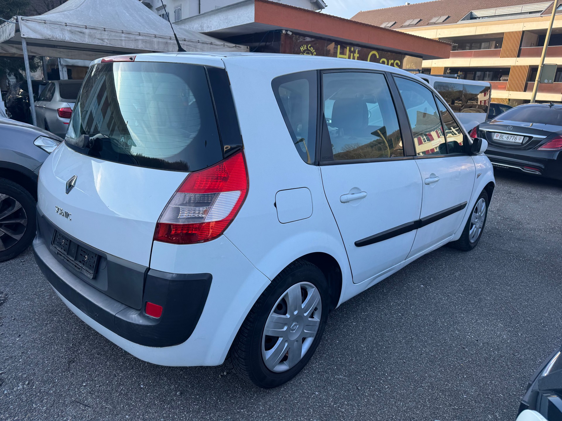RENAULT Scénic 2.0 16V Authentique Confort-image-4