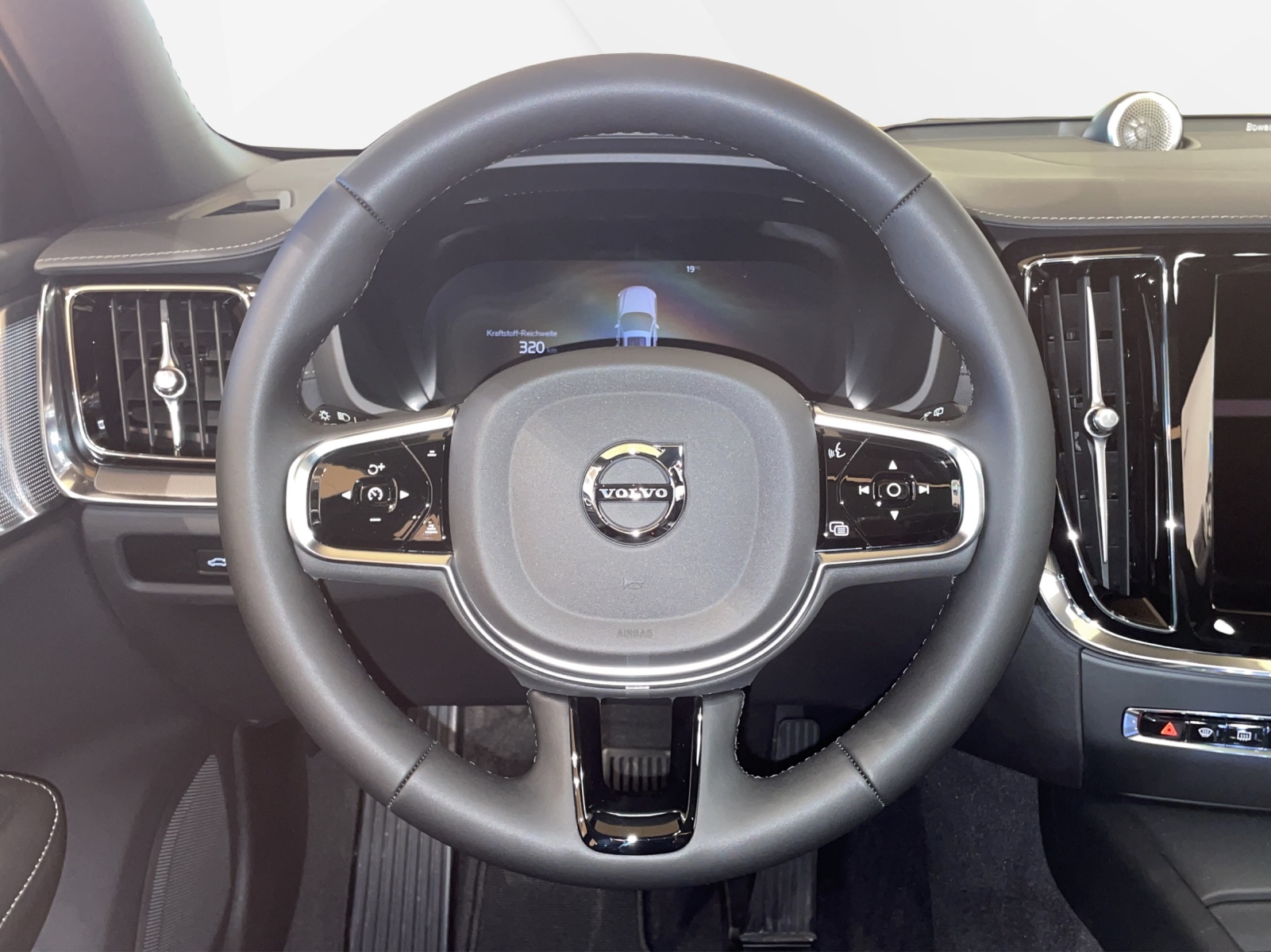 VOLVO V60 2.0 B4 Ultimate Dark-image-6