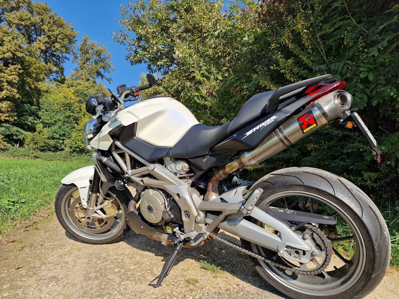 APRILIA SL 750 Shiver ABS-image-5