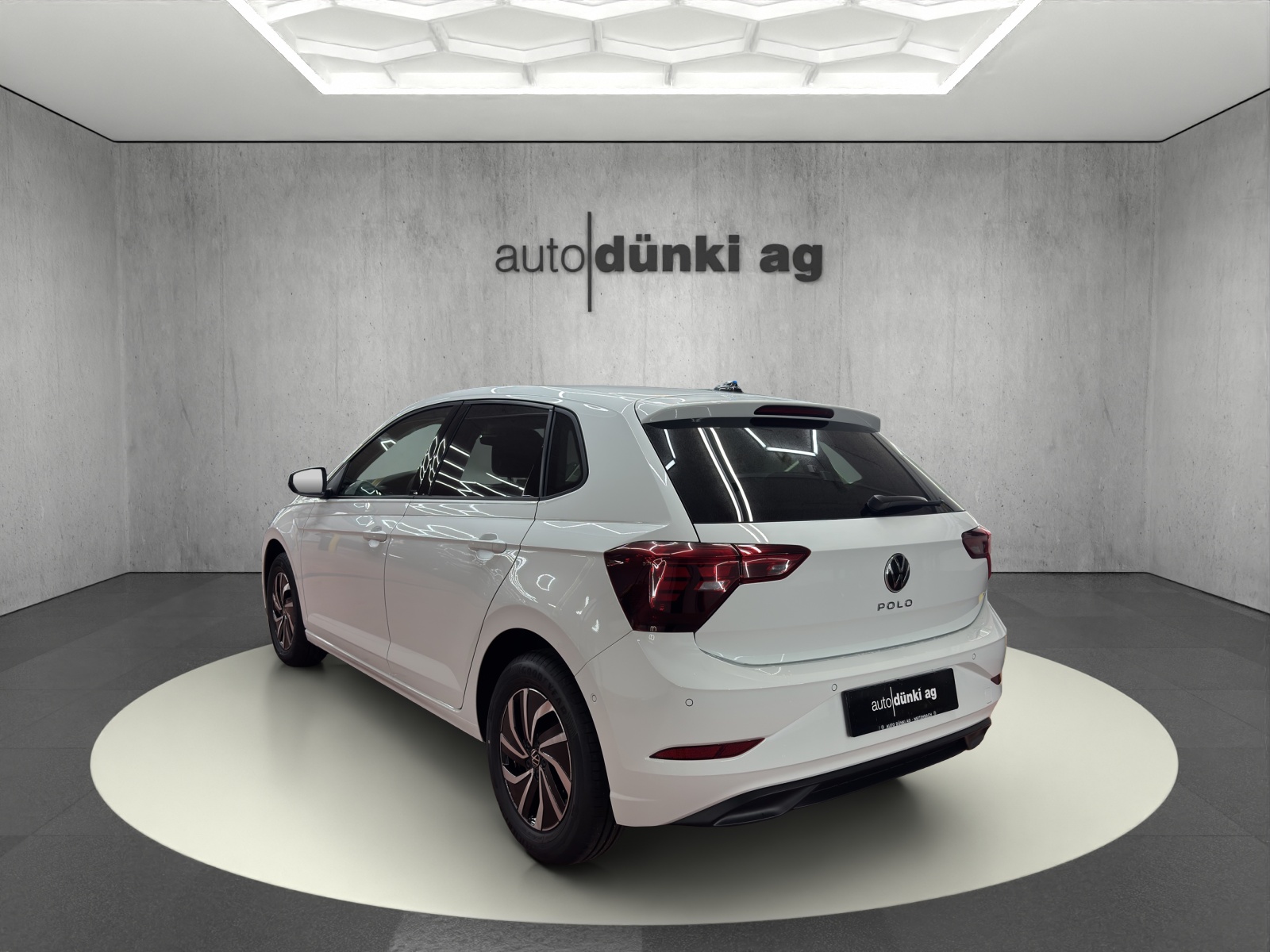 VW Polo 1.0 TSI Life DSG-image-2