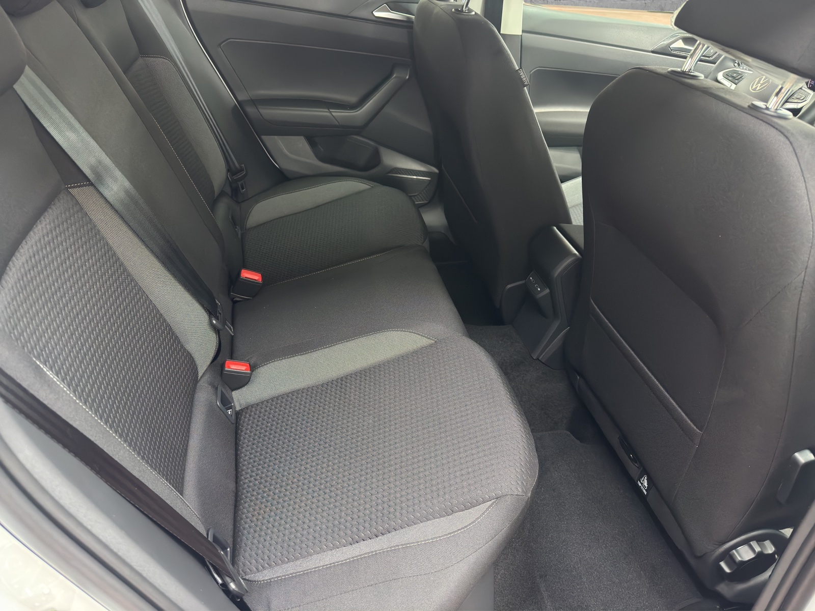 VW Polo 1.0 TSI Life DSG-image-11