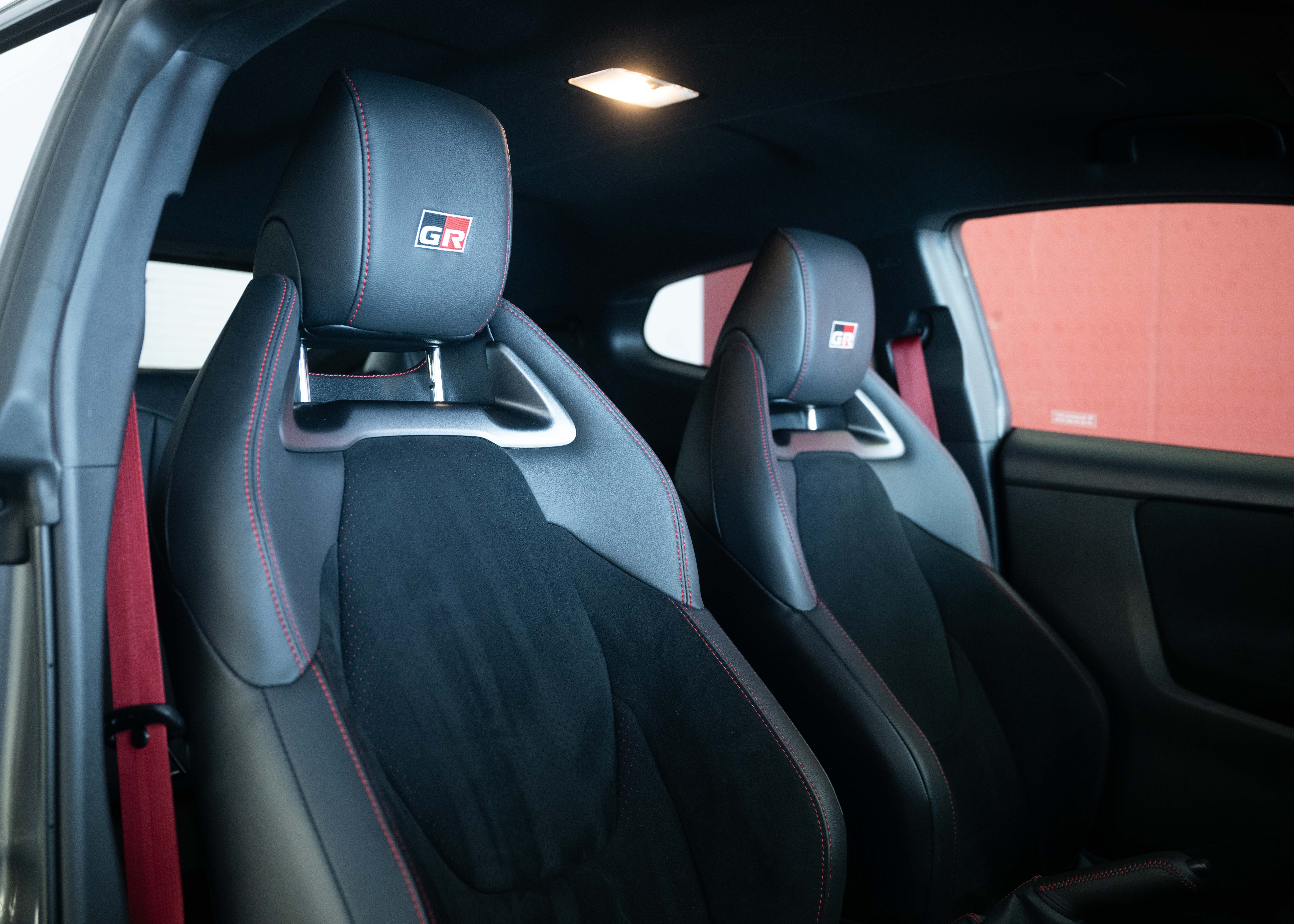 Image TOYOTA GR-YARIS Yaris 1.6 GR Sport (Swiss car, 280 hp, manual transmission, perfect condition, forged rim)