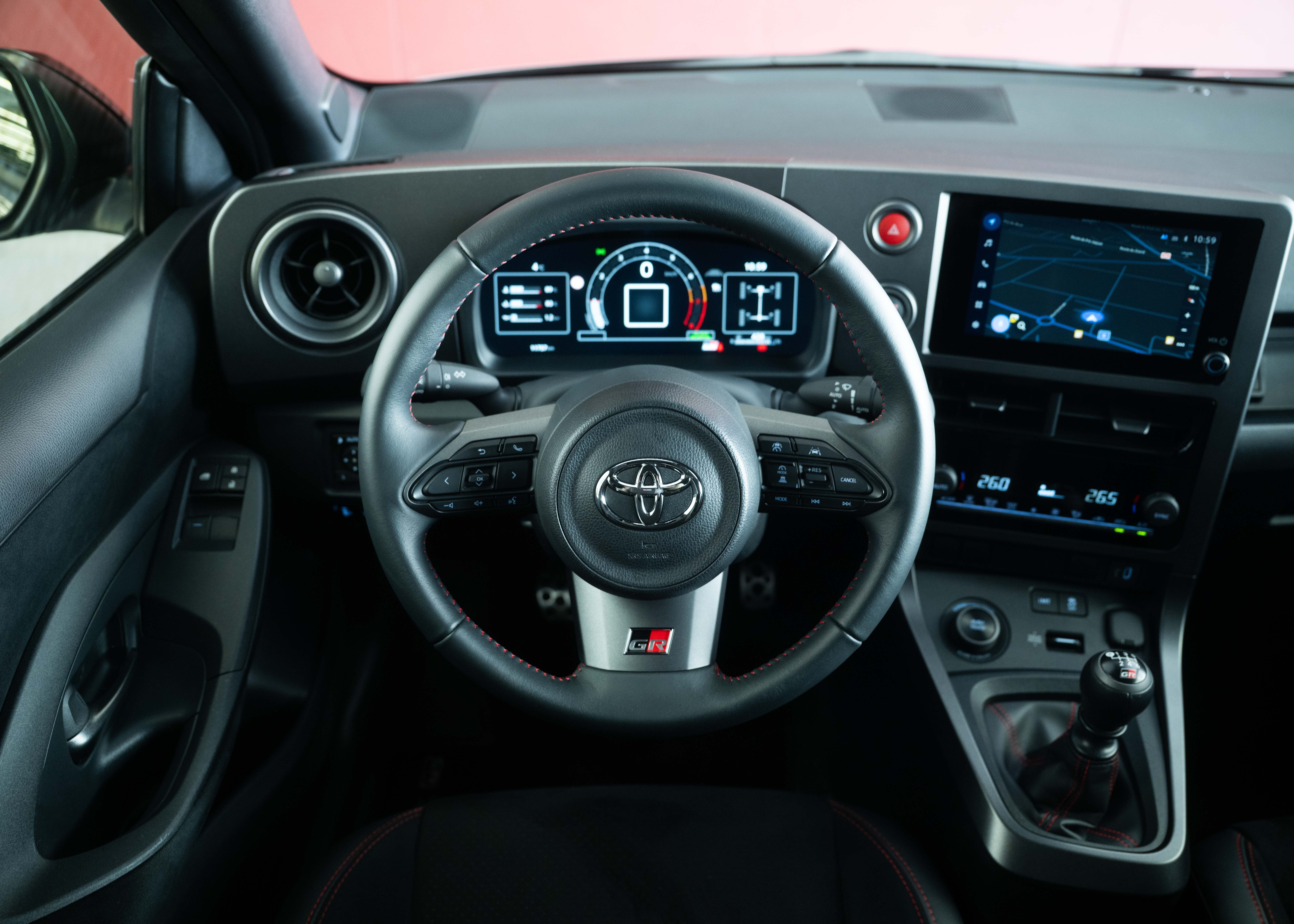 Image TOYOTA GR-YARIS Yaris 1.6 GR Sport (Swiss car, 280 hp, manual transmission, perfect condition, forged rim)