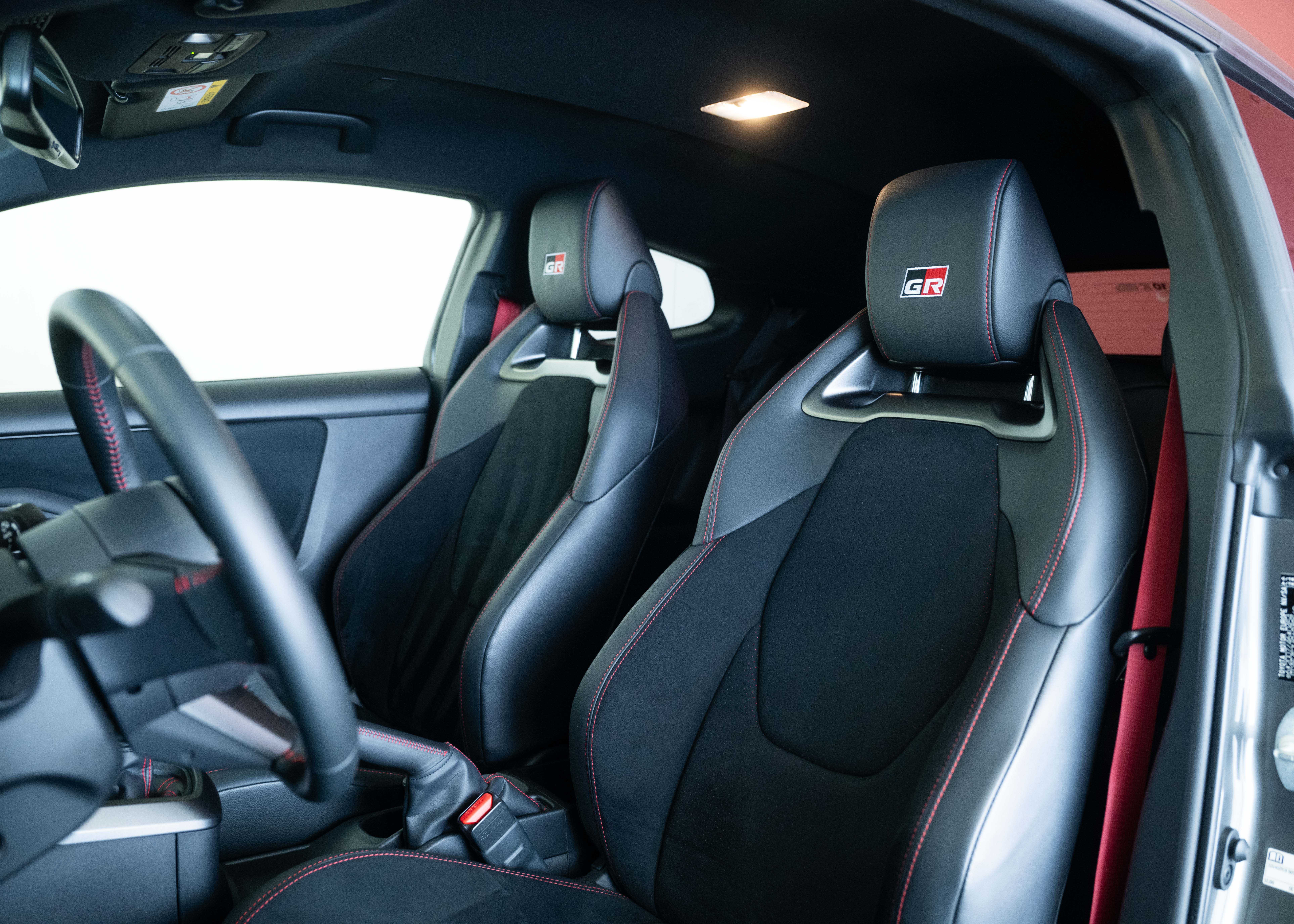 Image TOYOTA GR-YARIS Yaris 1.6 GR Sport (Swiss car, 280 hp, manual transmission, perfect condition, forged rim)