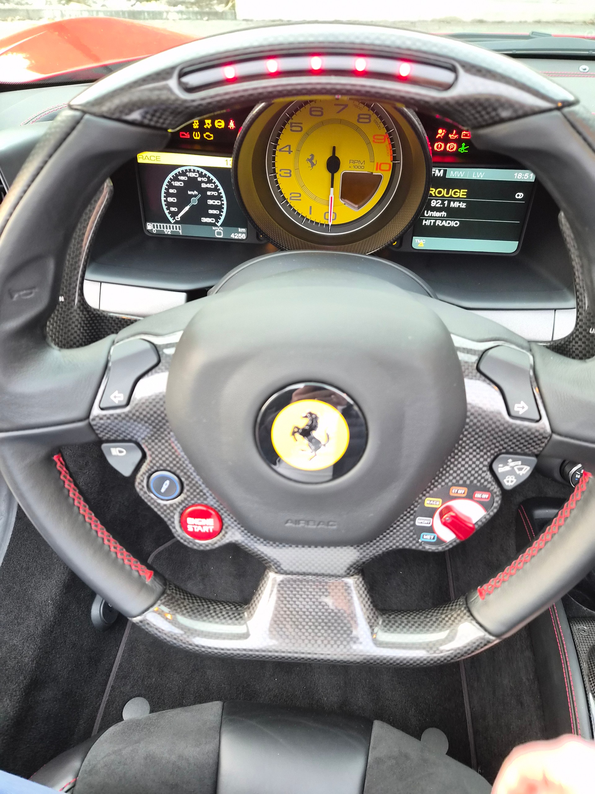 FERRARI 458 Spider Italia 4.5 V8-image-9