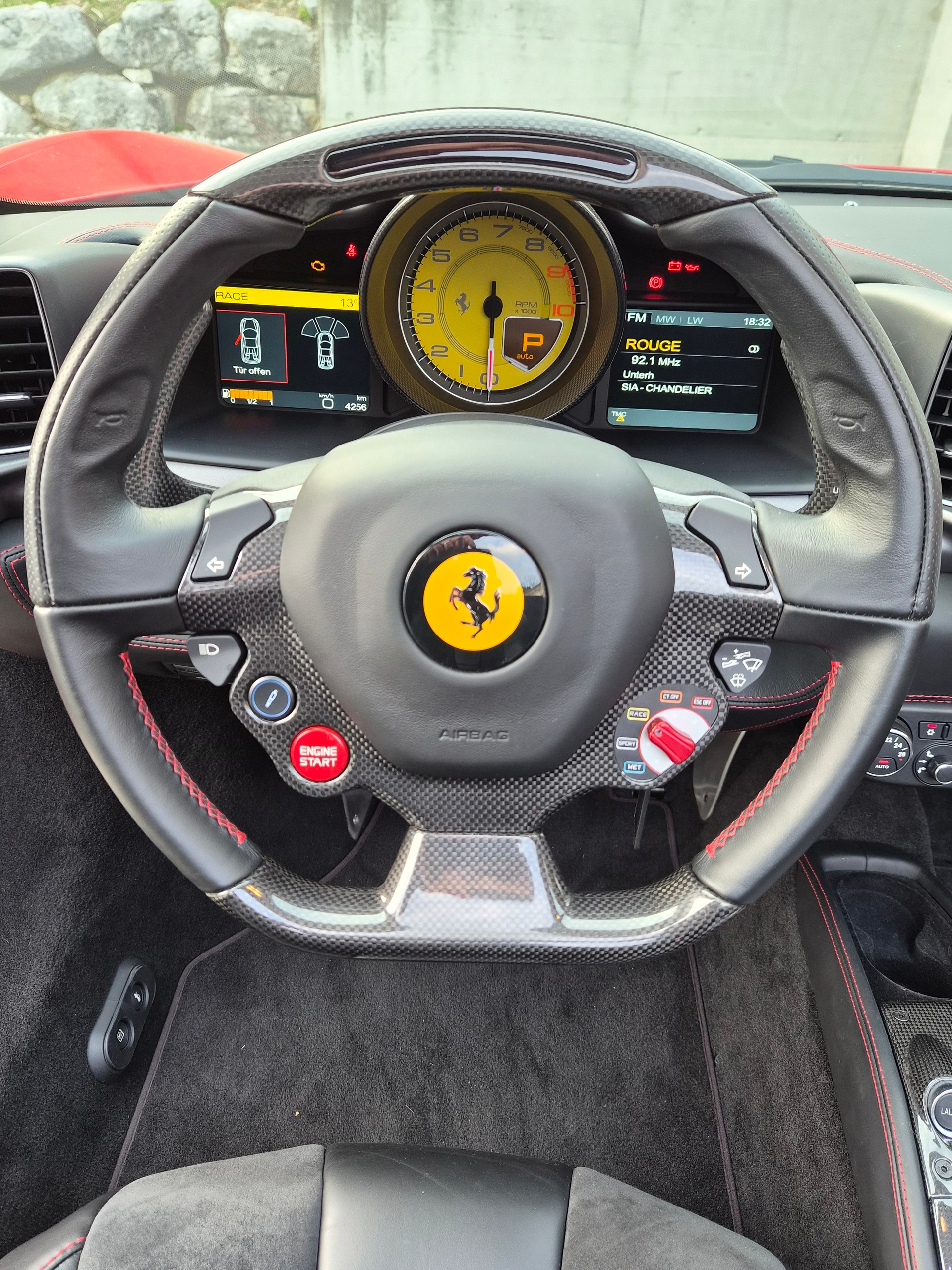 FERRARI 458 Spider Italia 4.5 V8-image-7