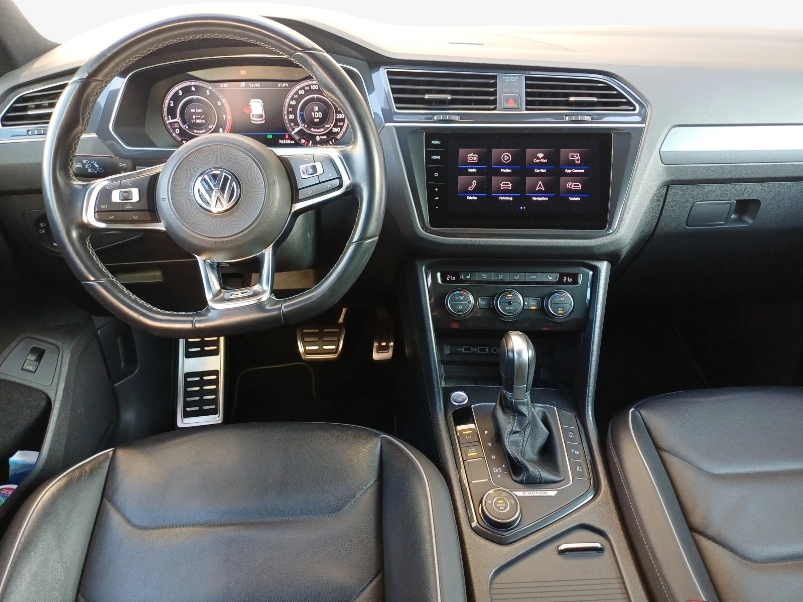VW Tiguan 2.0TSI Highline 4Motion DSG-image-4