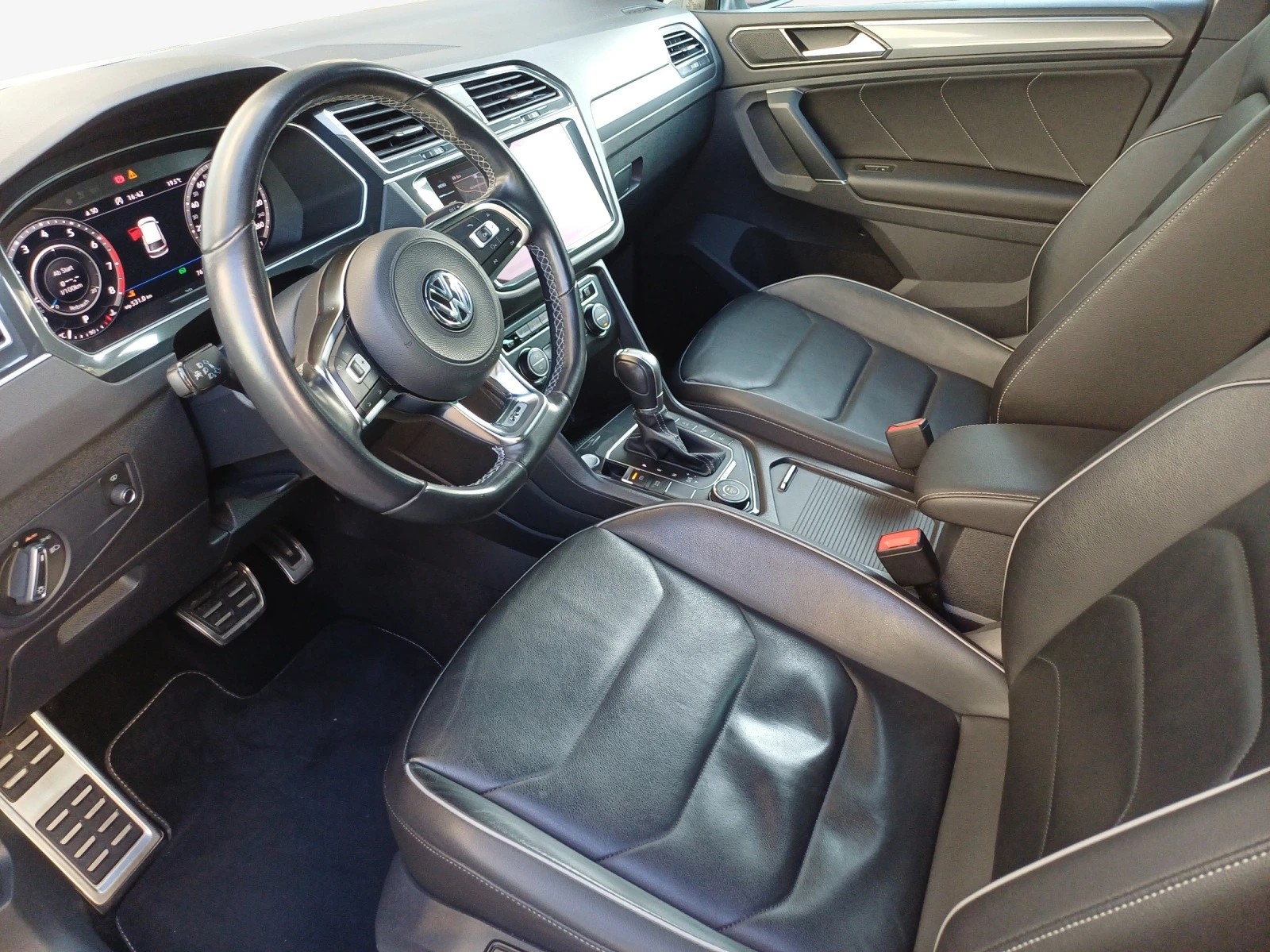 VW Tiguan 2.0TSI Highline 4Motion DSG-image-5