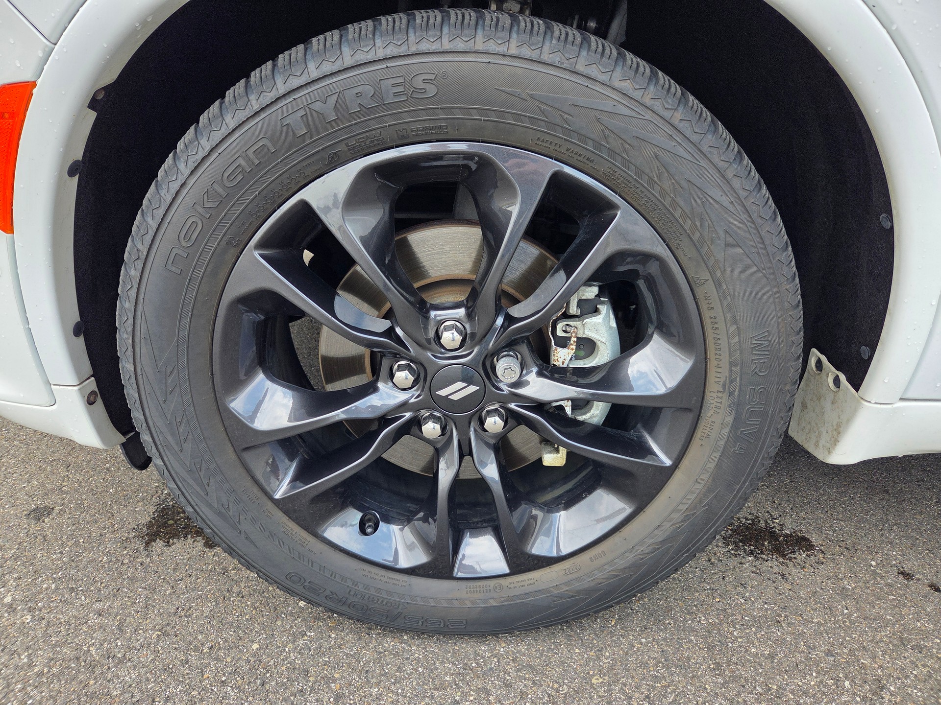 DODGE Durango 5.7 4x4 R/T 365PS / 7-Plätzer 3.5 T AHK-image-13