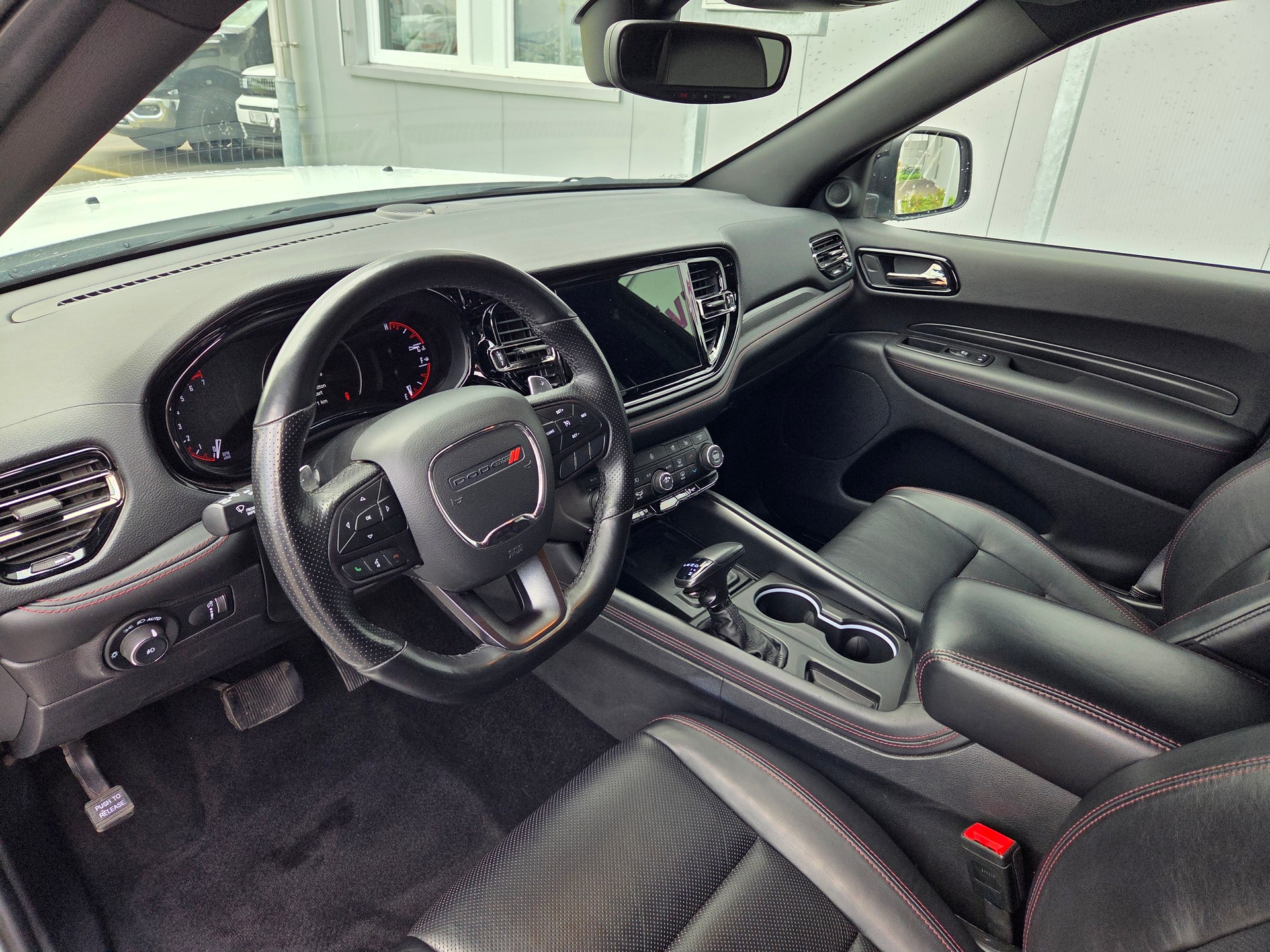 DODGE Durango 5.7 4x4 R/T 365PS / 7-Plätzer 3.5 T AHK-image-5