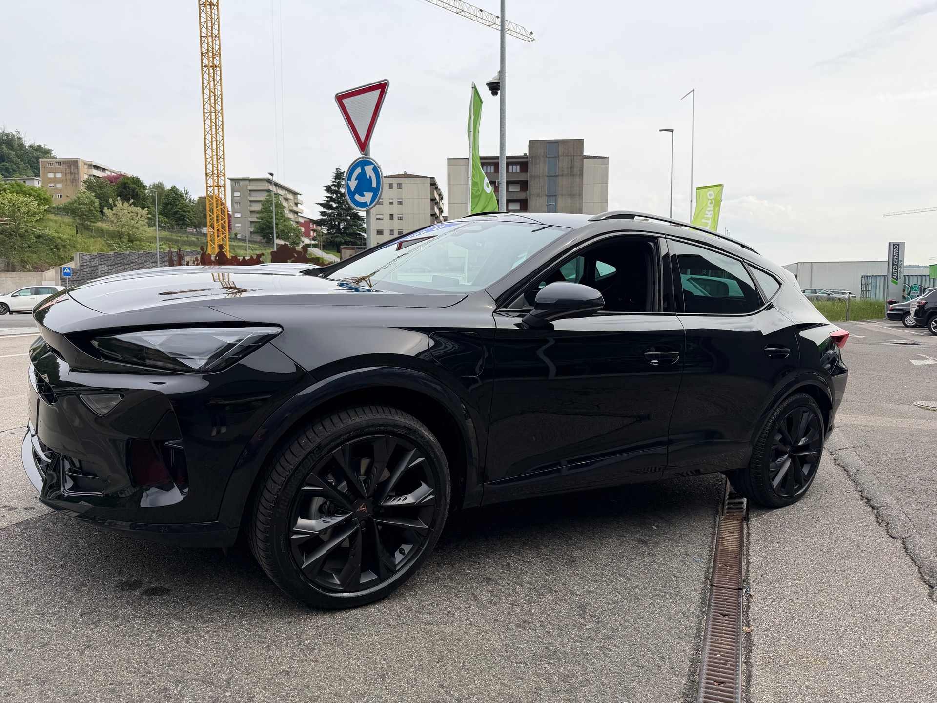 CUPRA Formentor 1.5 e-HYBRID pHEV DSG-image-3