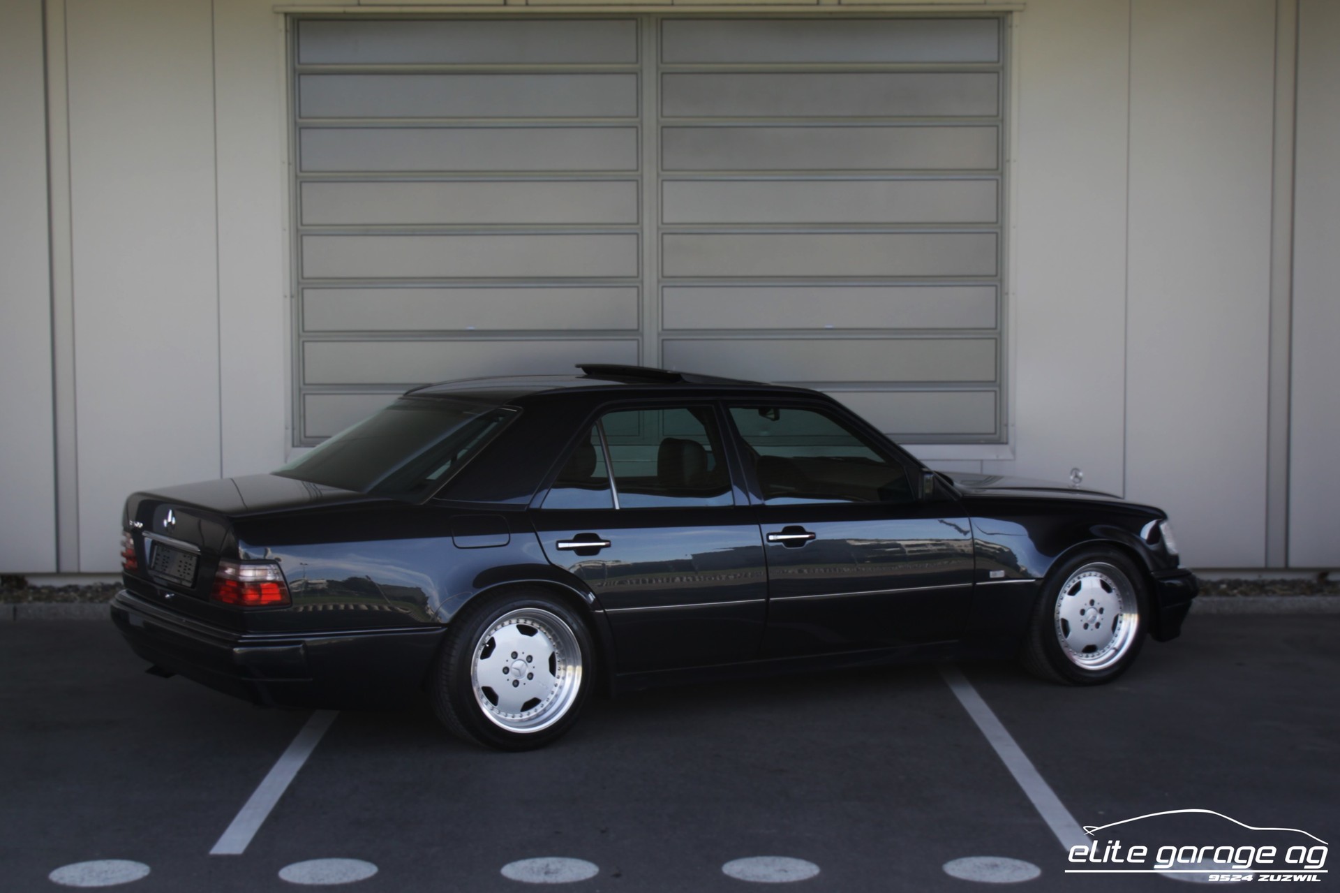 MERCEDES-BENZ 500 E Limited Automatic VETERANENGEPRÜFT-image-4