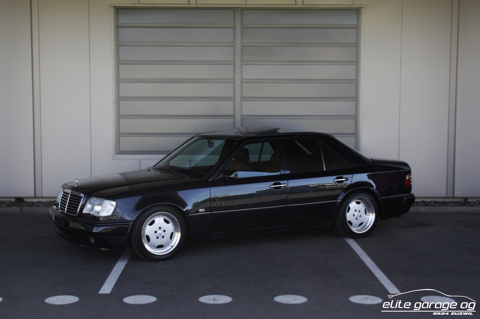 MERCEDES-BENZ 500 E Limited Automatic VETERANENGEPRÜFT-image-0