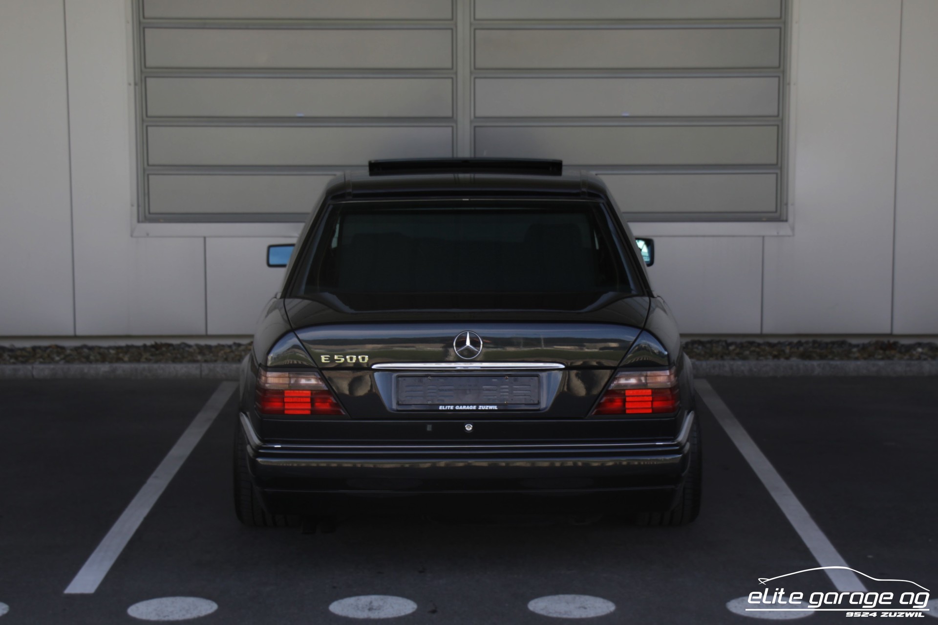 MERCEDES-BENZ 500 E Limited Automatic VETERANENGEPRÜFT-image-3