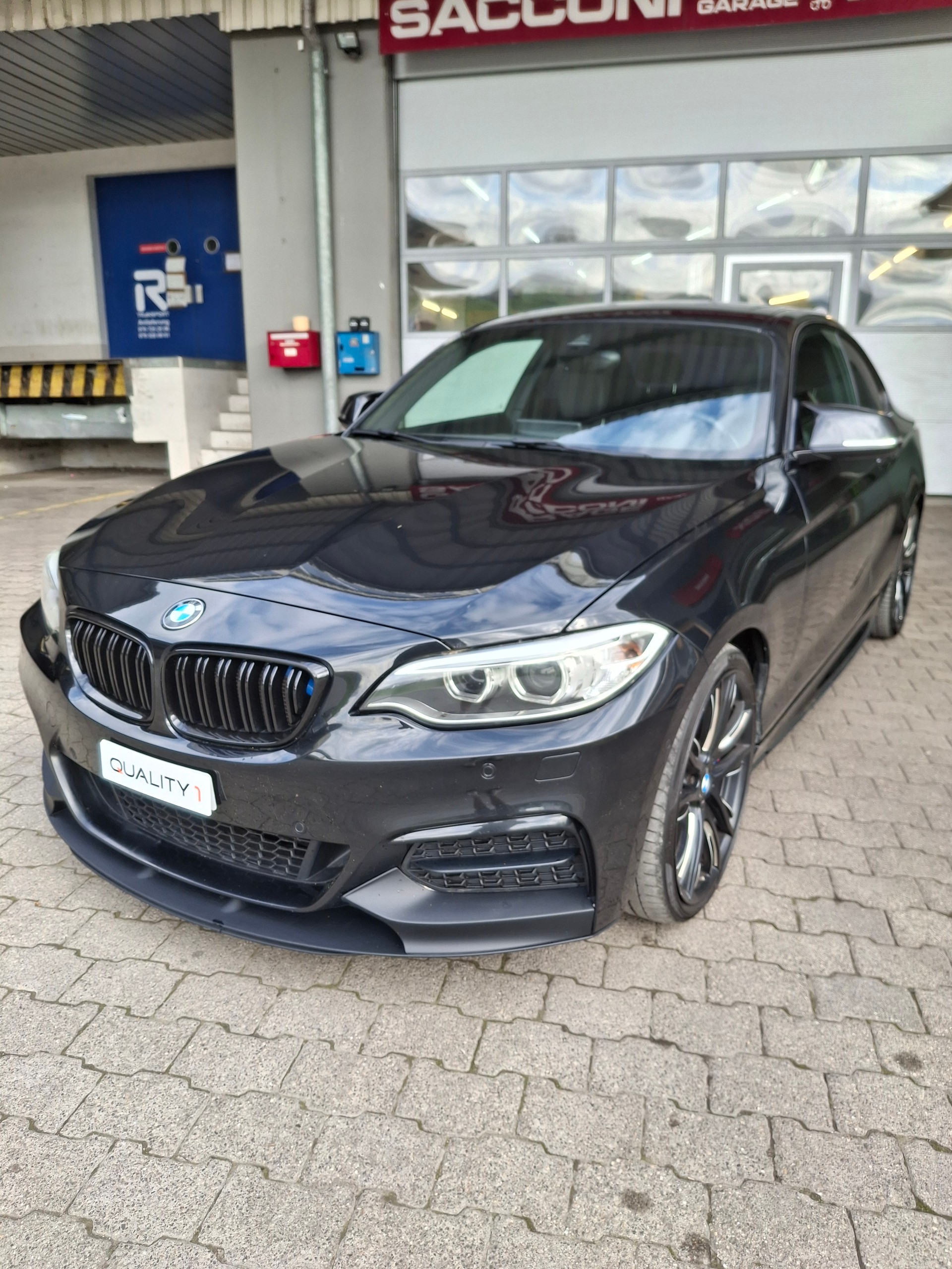 BMW M235i xDrive-image-5