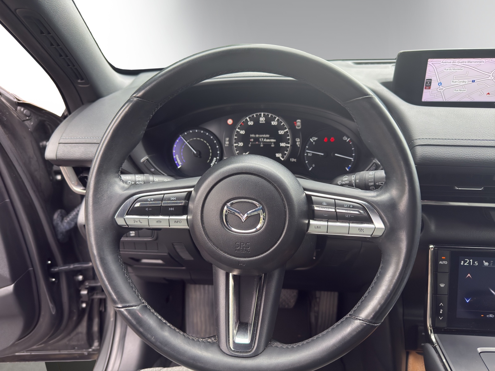 MAZDA MX-30 e-Skyactiv Ambition Plus-image-12