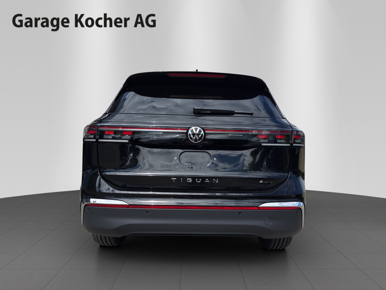 VW Tiguan 2.0 TSI DSG Elegance 4Motion-image-3