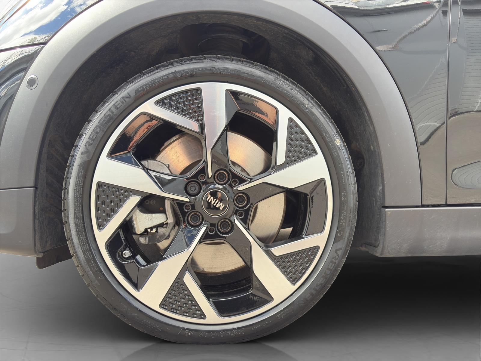 MINI Cooper S-image-8