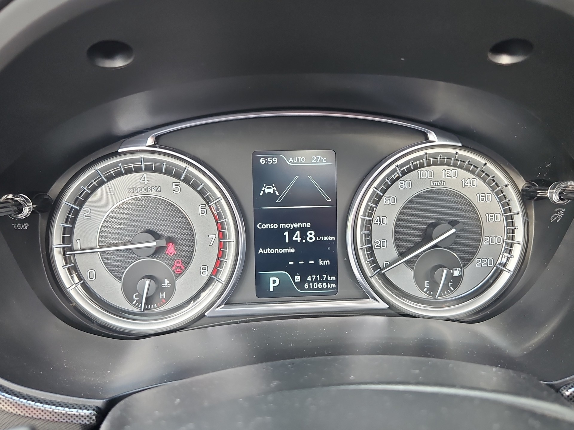 SUZUKI Vitara 1.4 Boosterjet Compact Top Automatic-image-10