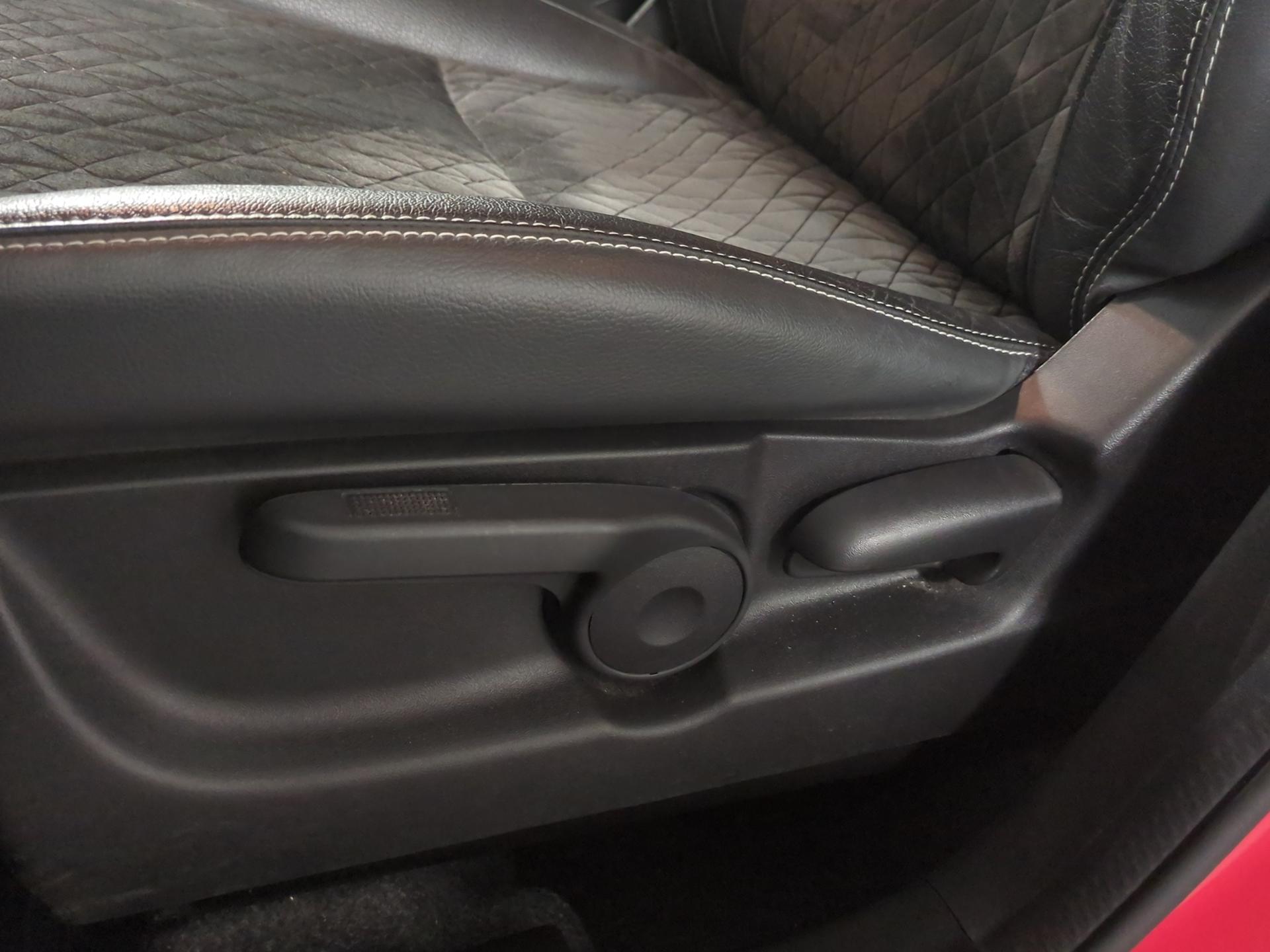 SUZUKI Vitara 1.4 Boosterjet Compact Top Automatic-image-18