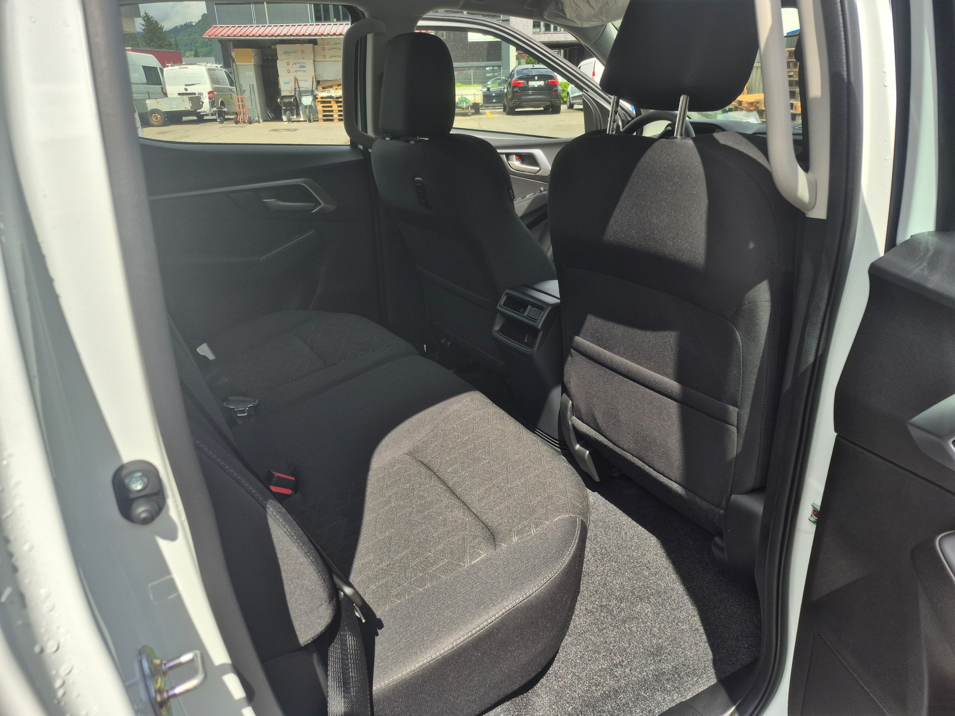 ISUZU D-MAX 1.9 CrewCab N60BB+ 4x4-image-13