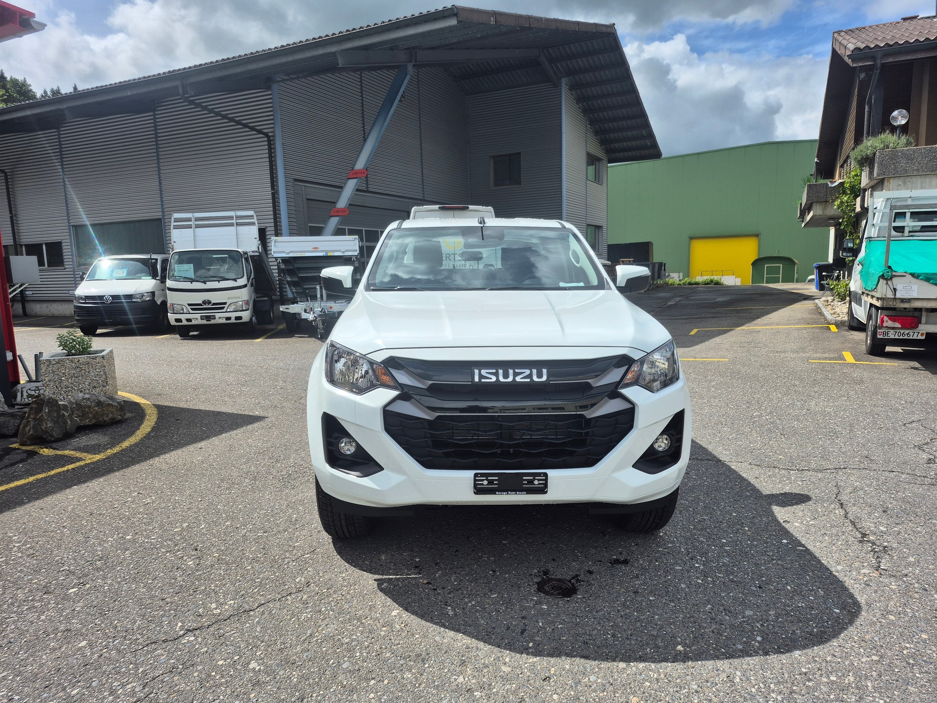 ISUZU D-MAX 1.9 CrewCab N60BB+ 4x4-showroom-element-1