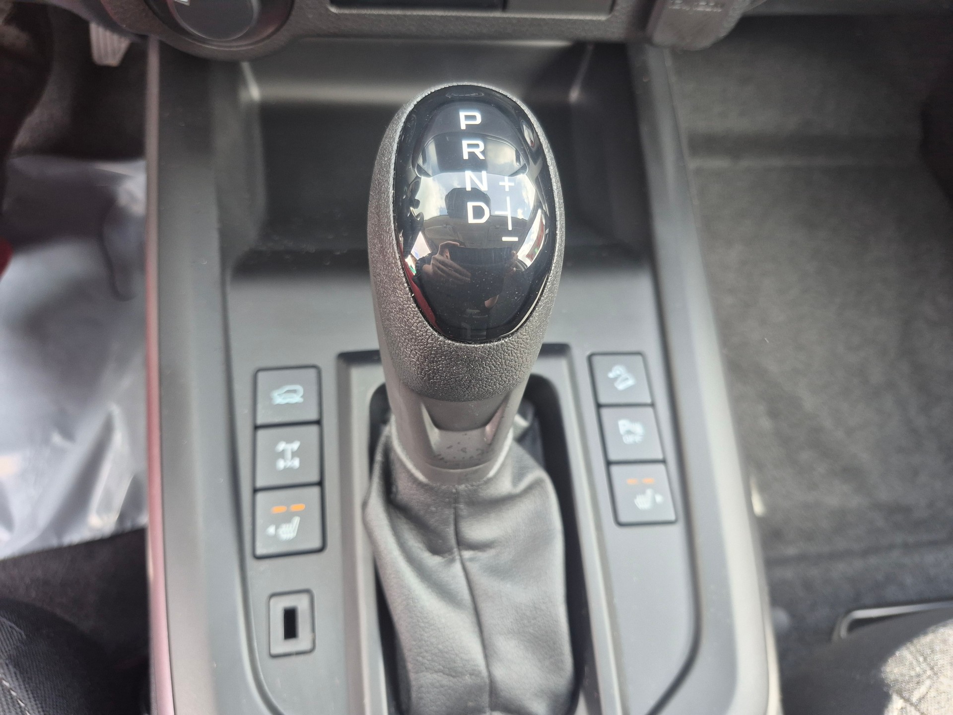 ISUZU D-MAX 1.9 CrewCab N60BB+ 4x4-image-18