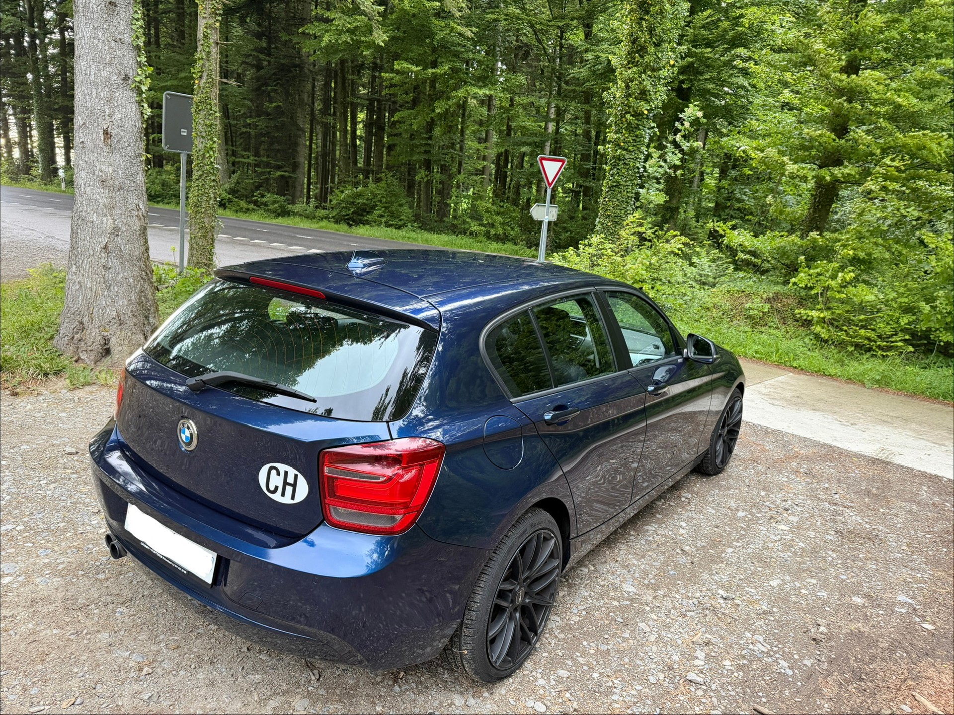 BMW 125i-image-1