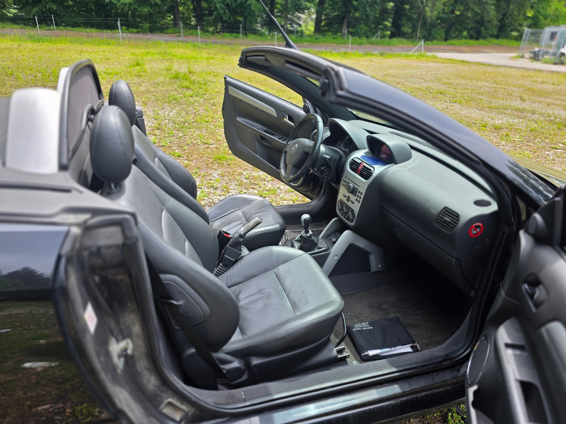 OPEL Tigra 1.8 Sport-image-8