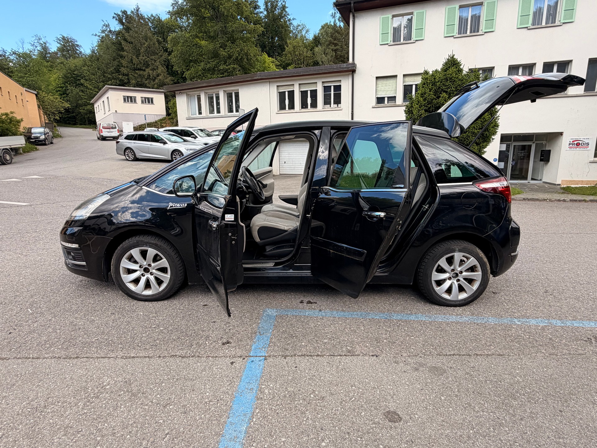 CITROEN C4 Picasso 1.6i 16V THP Exclusive EGS6-image-16
