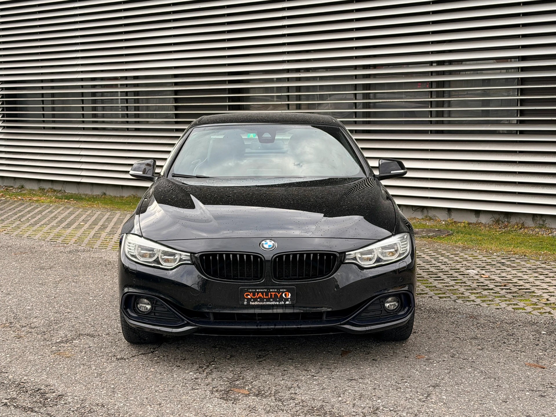 BMW 430i Cabriolet xDrive M Sport Steptronic-image-11