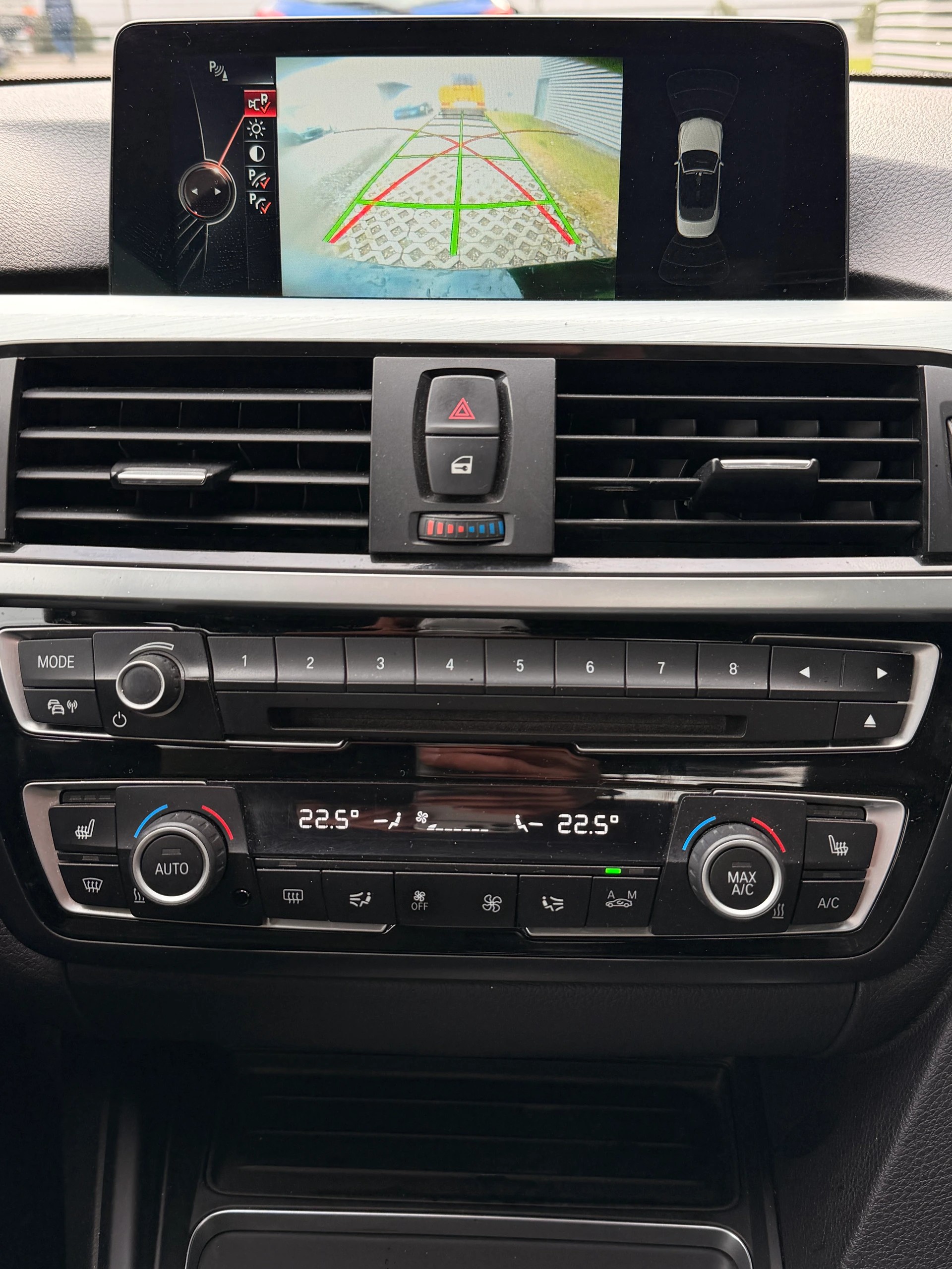 BMW 430i Cabriolet xDrive M Sport Steptronic-image-5
