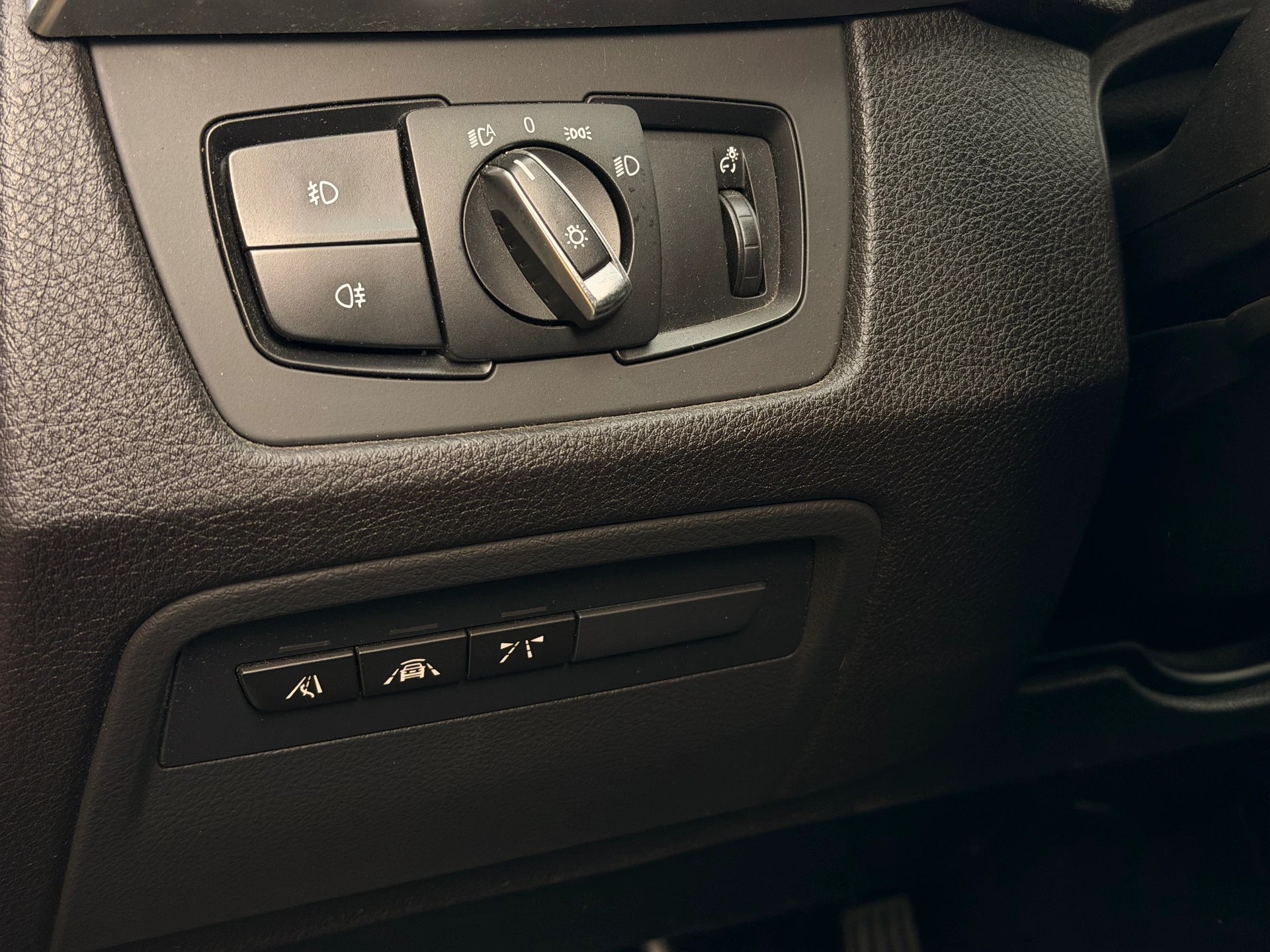 BMW 430i Cabriolet xDrive M Sport Steptronic-image-10