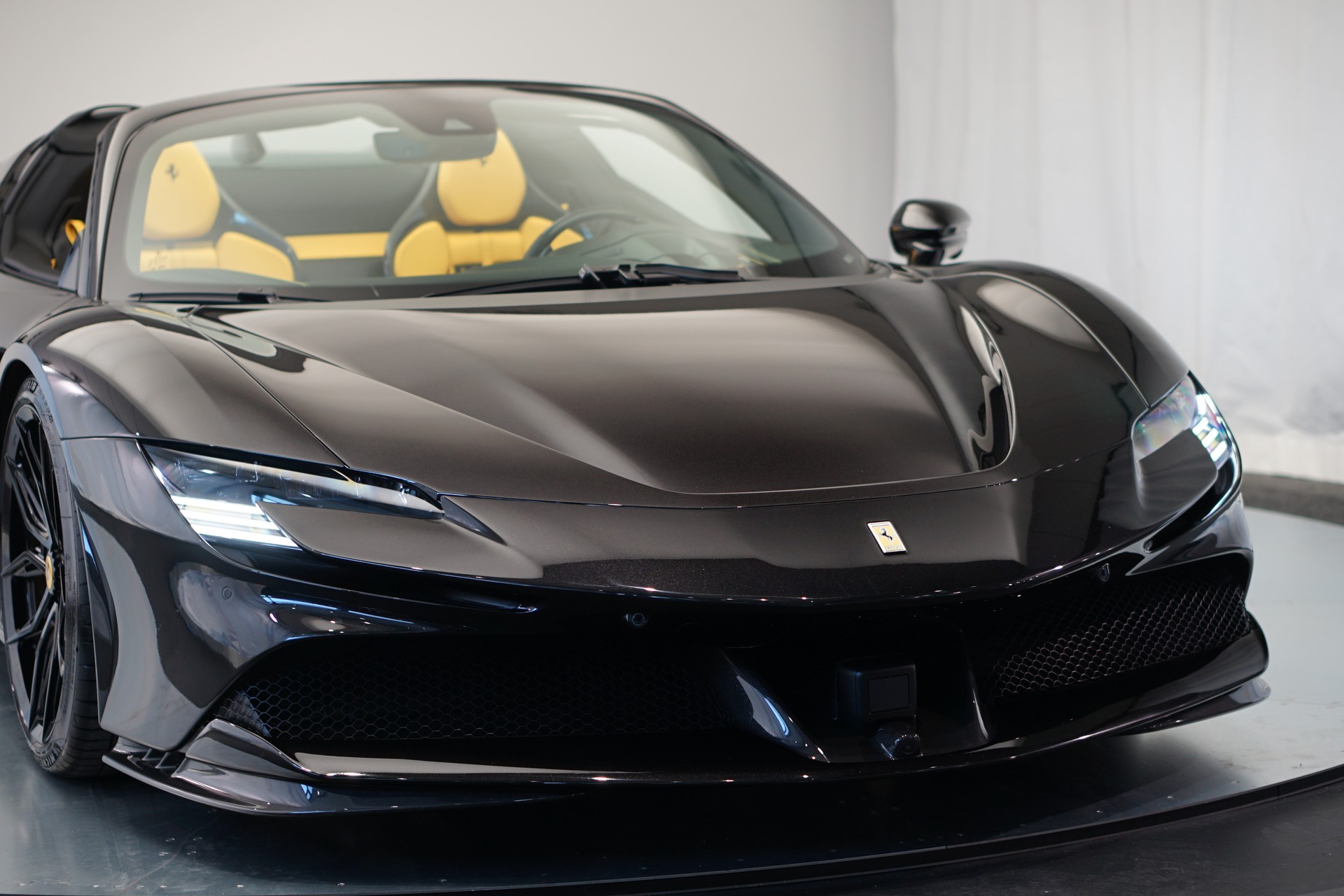 FERRARI SF90 Spider *Novitec* *Daytona* *Carbon* *Nero Daytona*-image-47