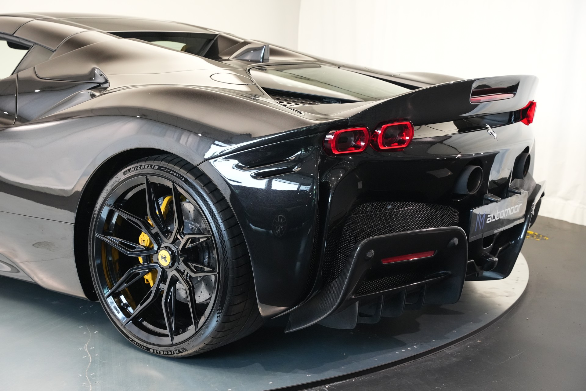 FERRARI SF90 Spider *Novitec* *Daytona* *Carbon* *Nero Daytona*-image-55