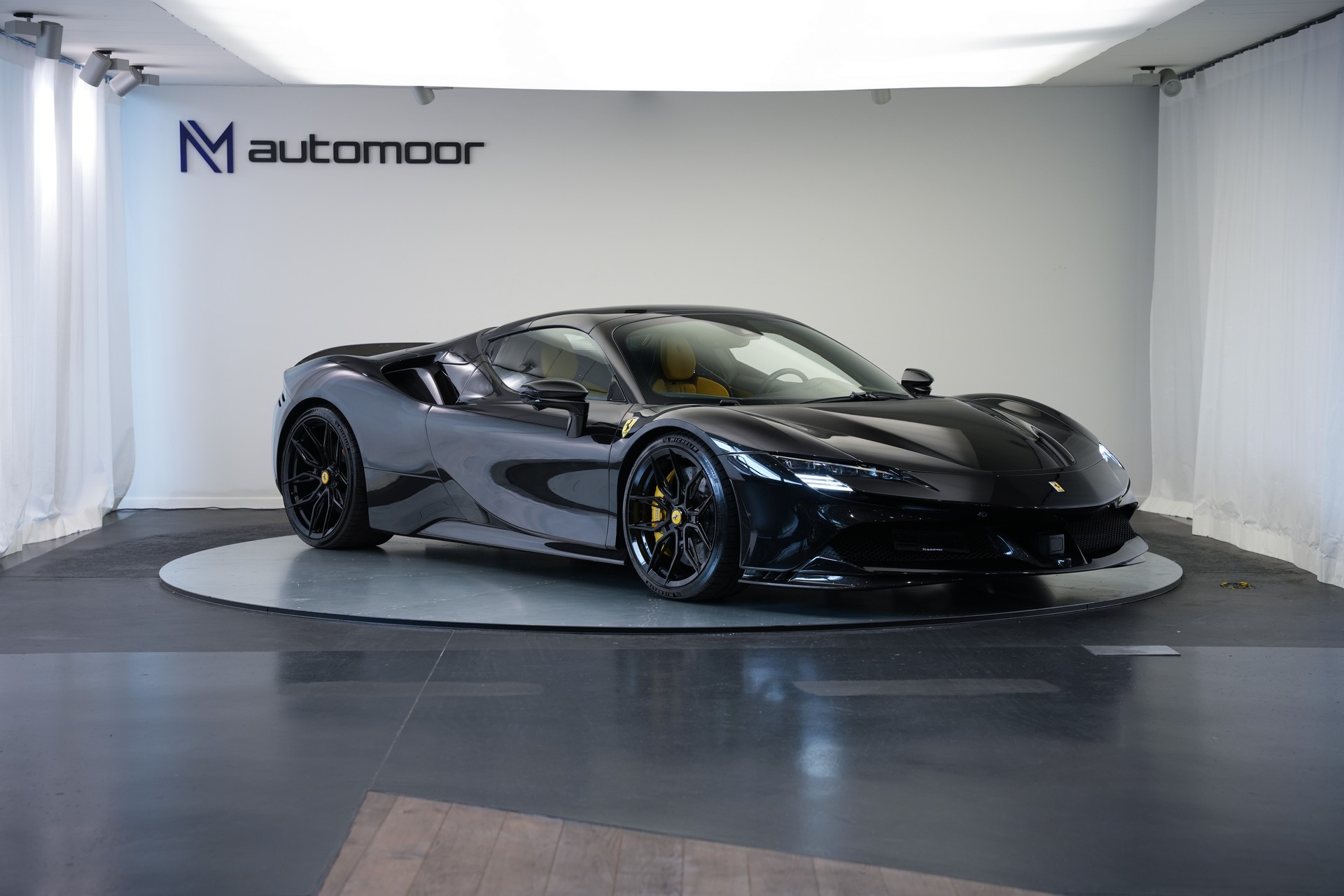 FERRARI SF90 Spider *Novitec* *Daytona* *Carbon* *Nero Daytona*-image-10
