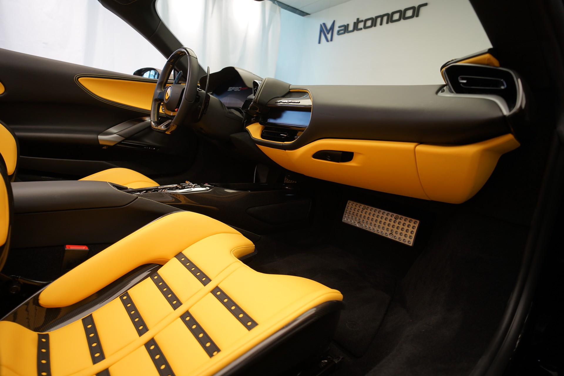 FERRARI SF90 Spider *Novitec* *Daytona* *Carbon* *Nero Daytona*-image-17
