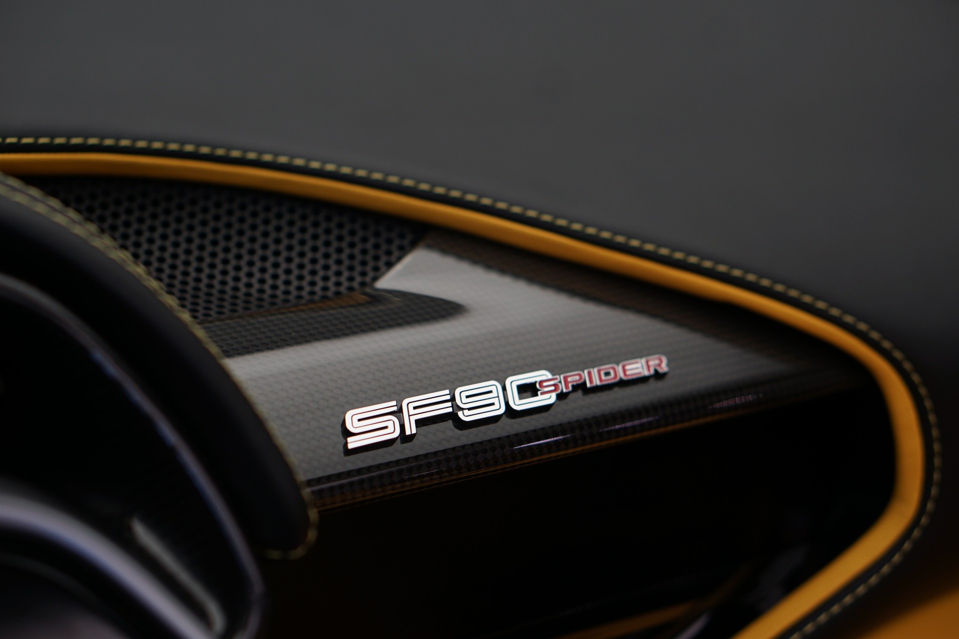FERRARI SF90 Spider *Novitec* *Daytona* *Carbon* *Nero Daytona*-image-28