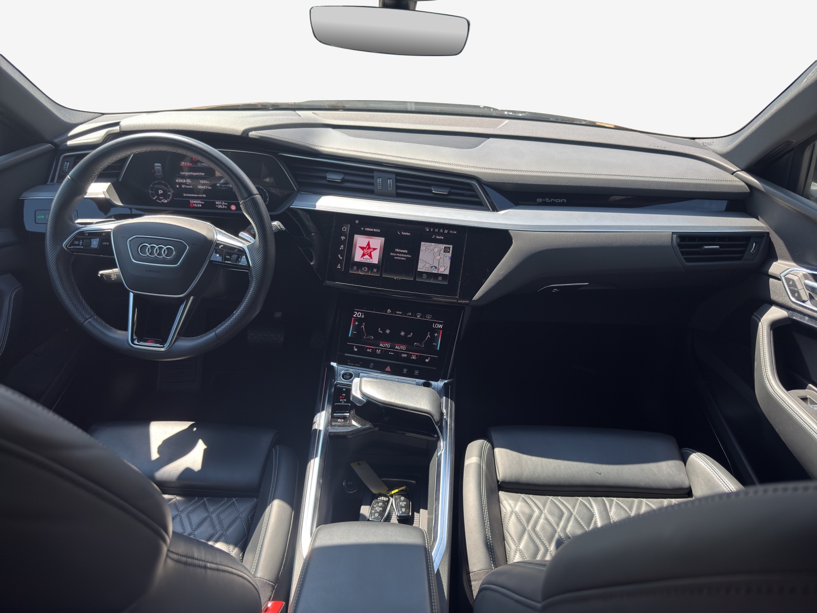 AUDI e-tron 55 S Line Black Edition quattro-image-9