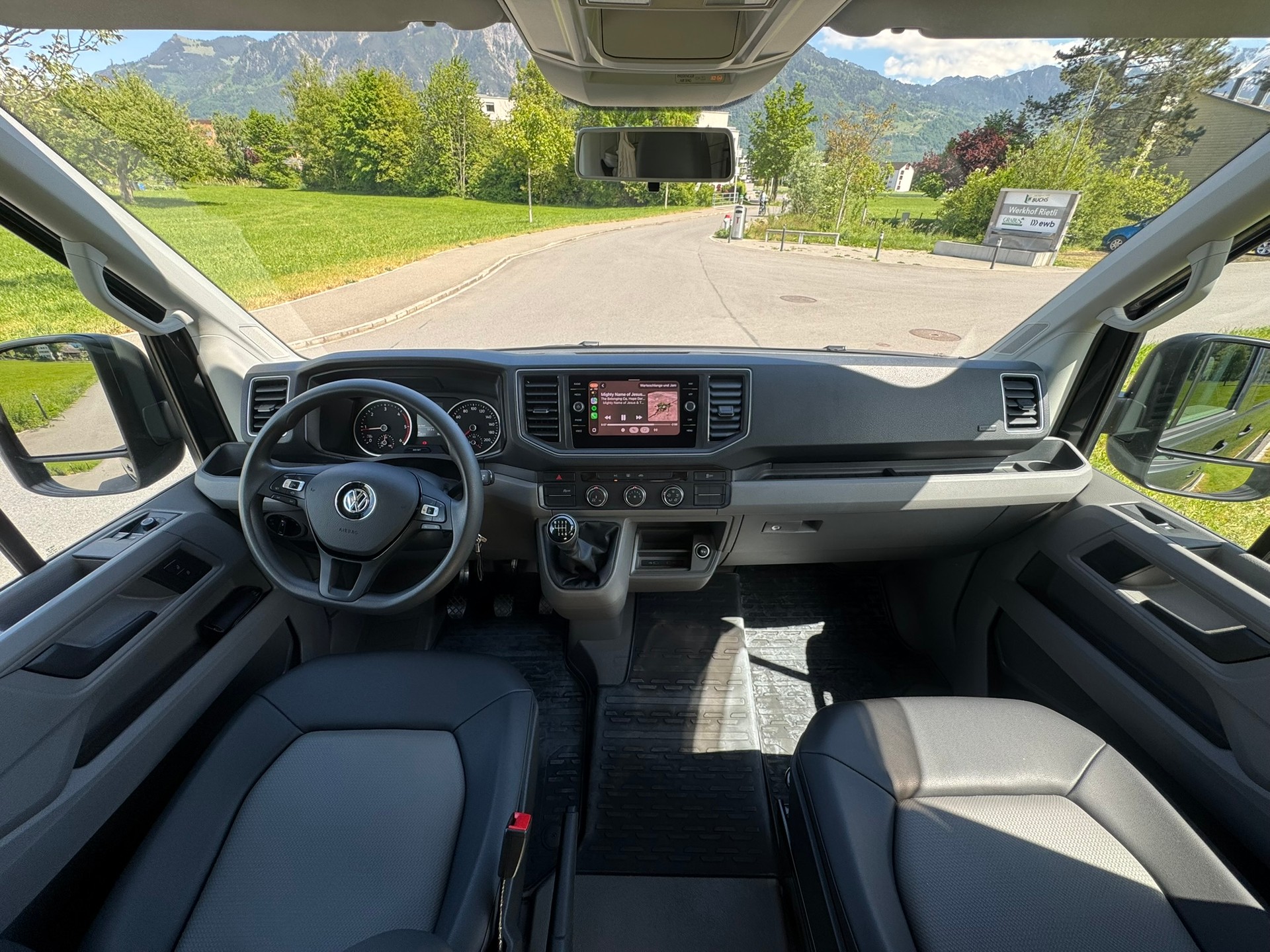 VW Crafter 2.0 TDI Entry-image-6