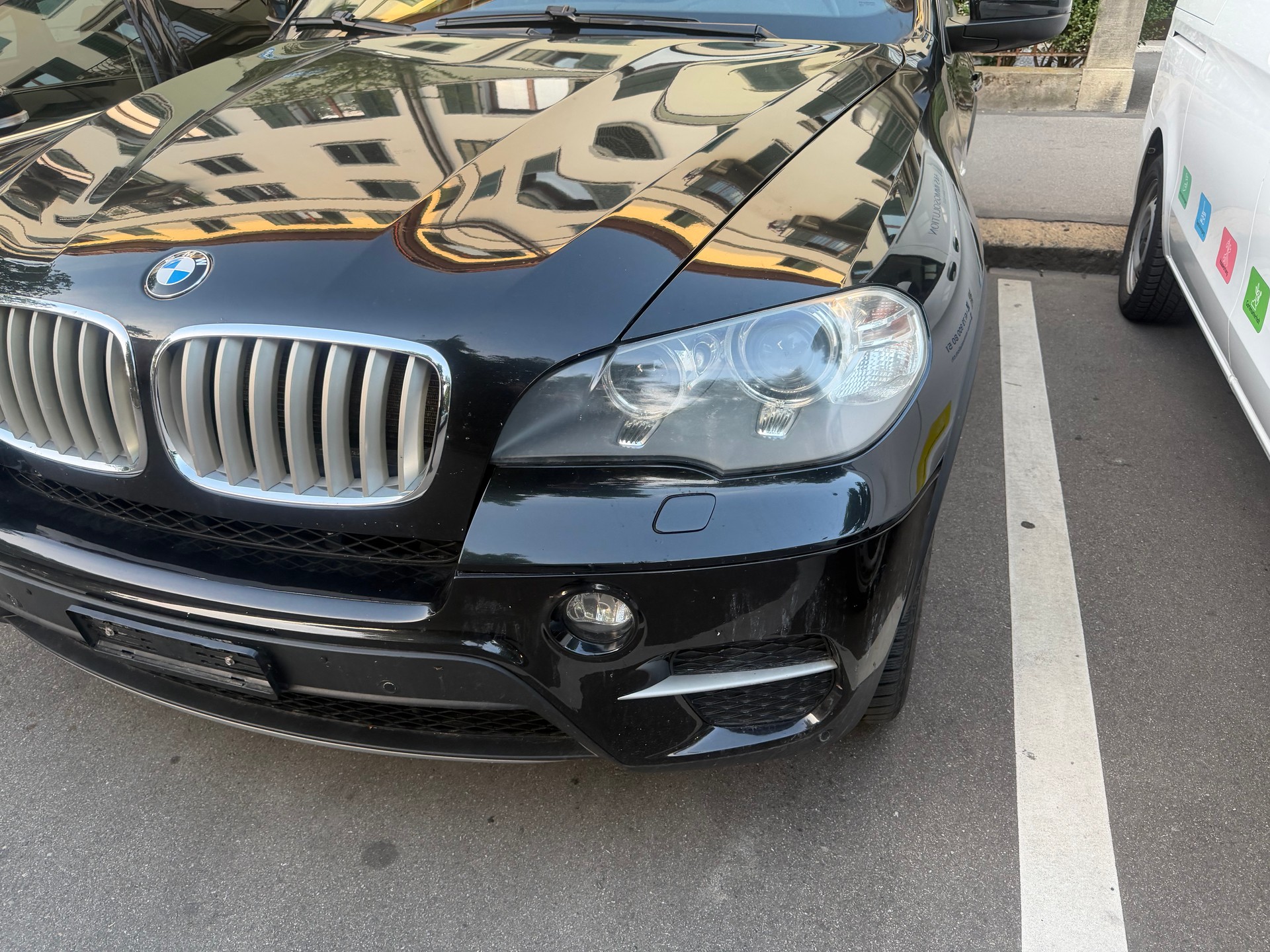 BMW X5 xDrive 40d Steptronic 7 Plätze-image-0