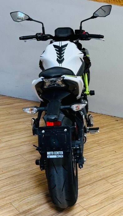 KAWASAKI Z 650 (35kW)-showroom-element-3