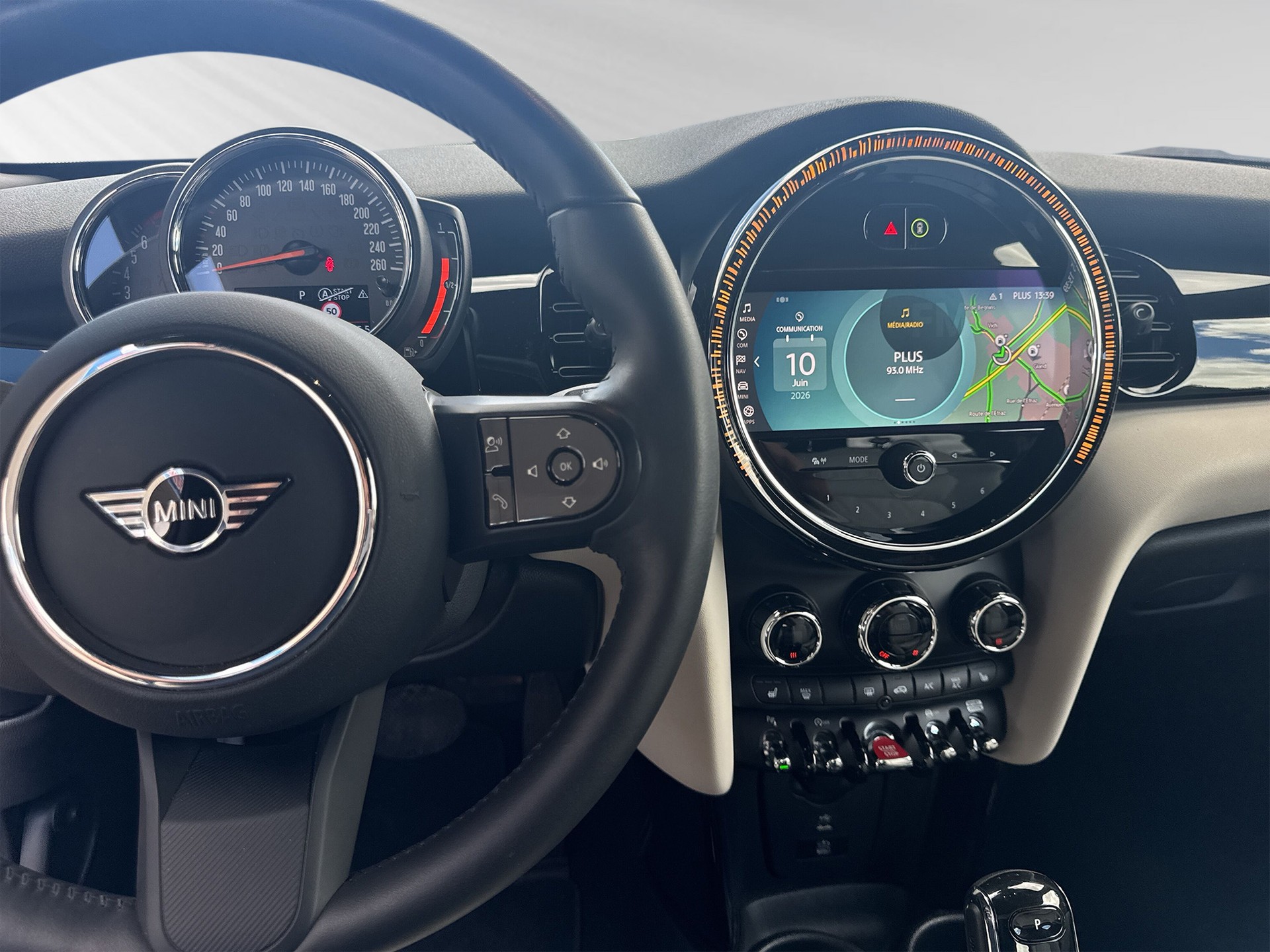 MINI Cooper Steptronic DKG-image-4